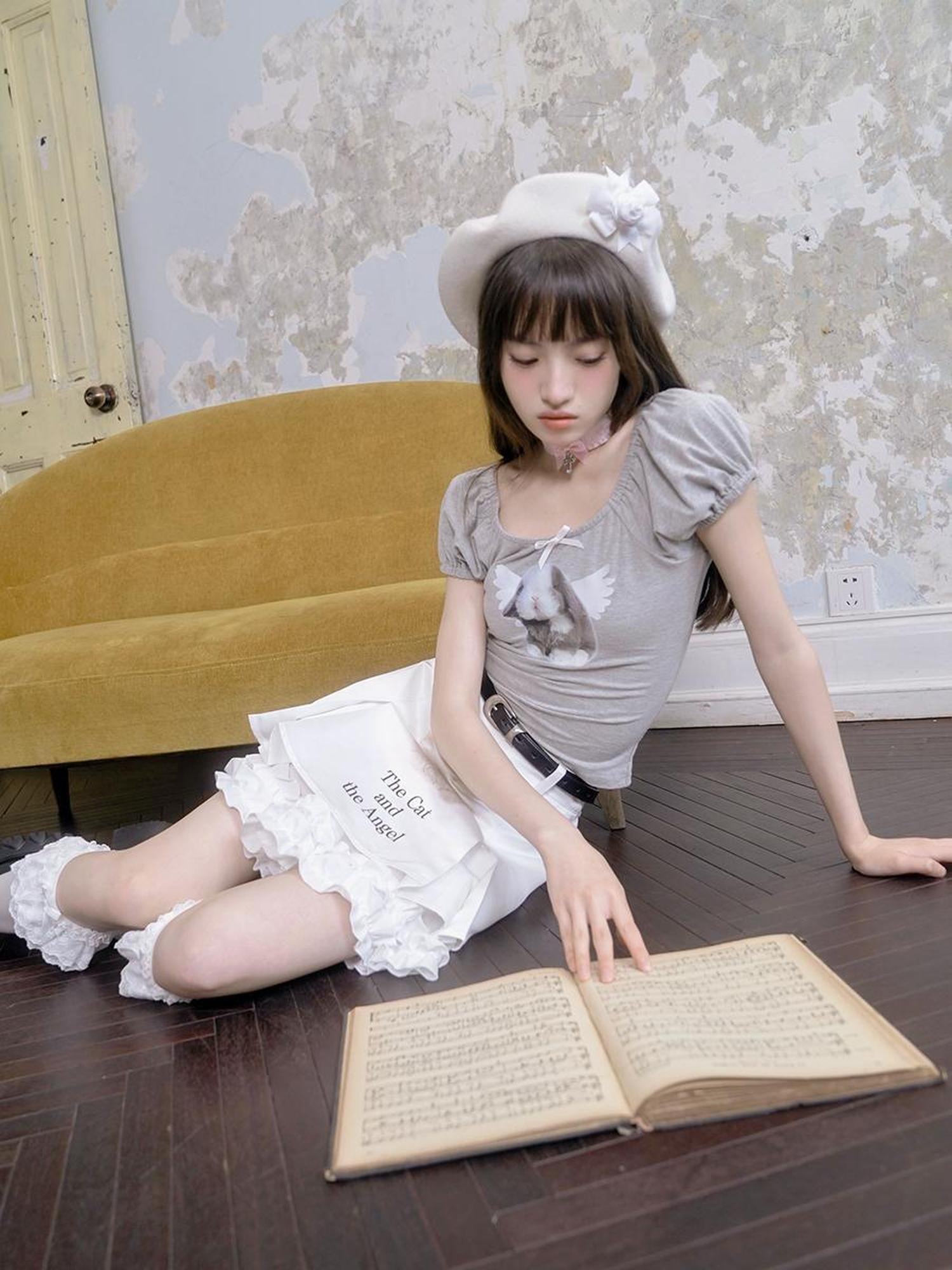 Daytoday The Cat And The Angel Cotton Tee V Neck T Shirt Long Sleeve