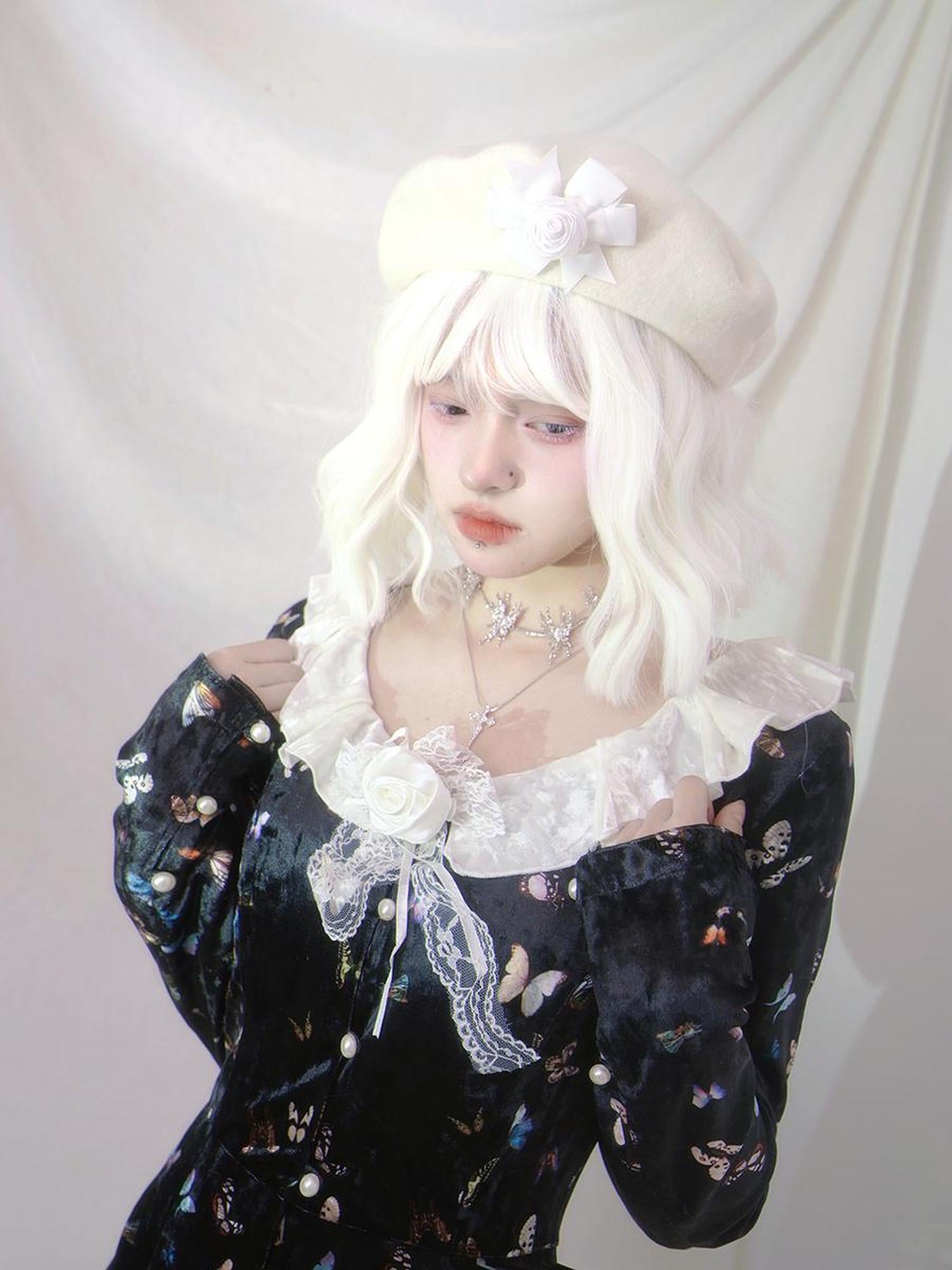 Daytoday Velvet Butterfly Print Vintage Elegance Long Sleeve V-Neck Dress