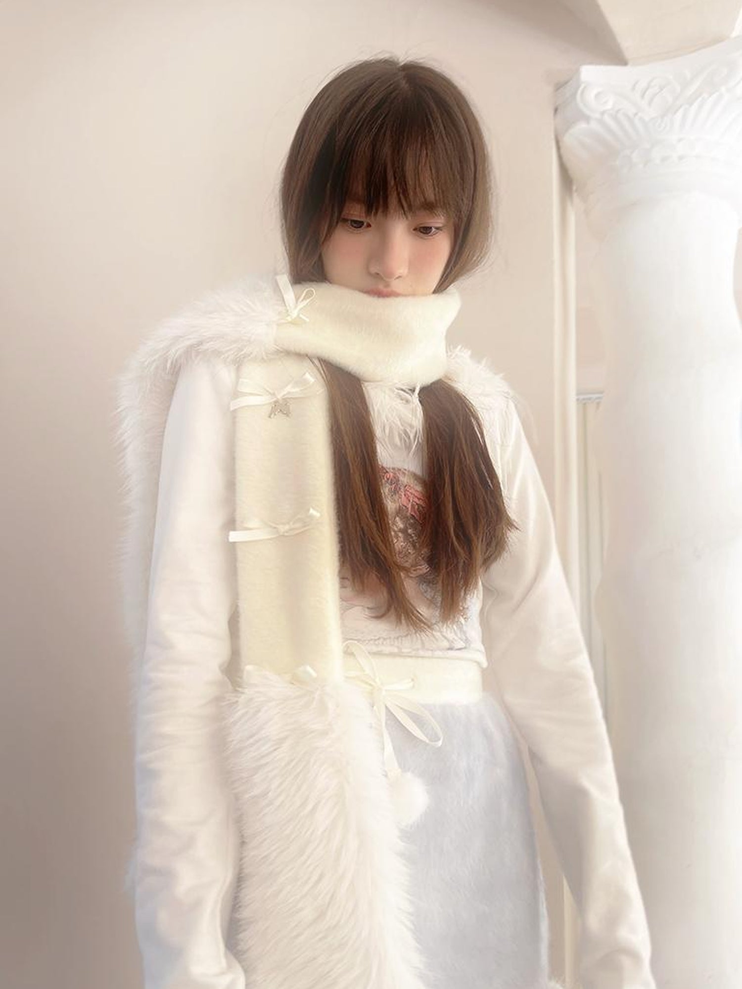 Daytoday Vintage Angel Print T Shirt With Fur Collar