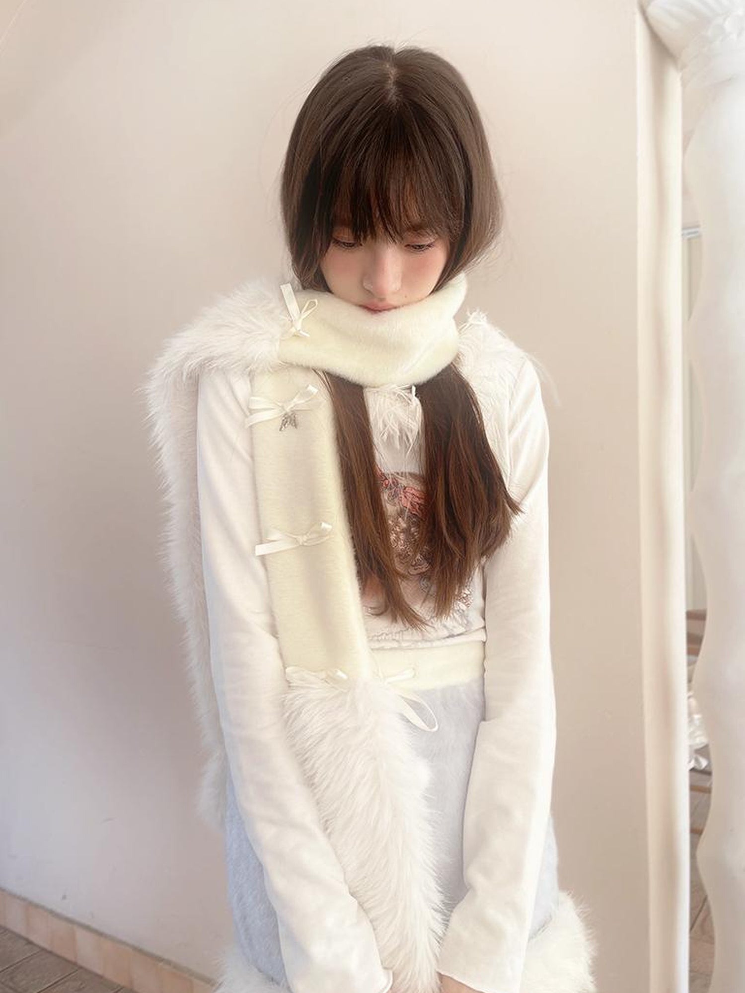 Daytoday Vintage Angel Print T Shirt With Fur Collar