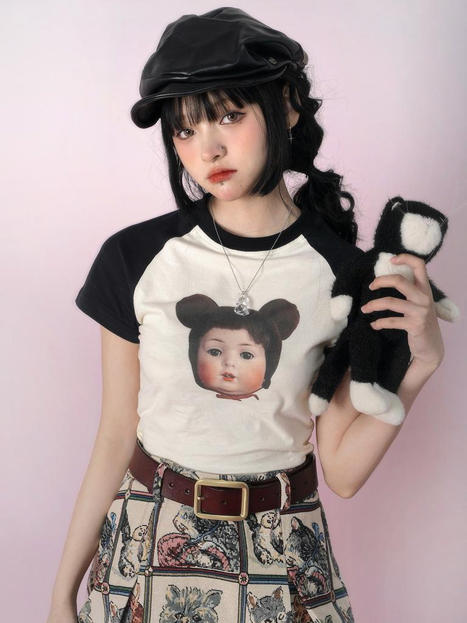 Daytoday Vintage Doll Print Teddy Bear Patch Short Sleeve Tee