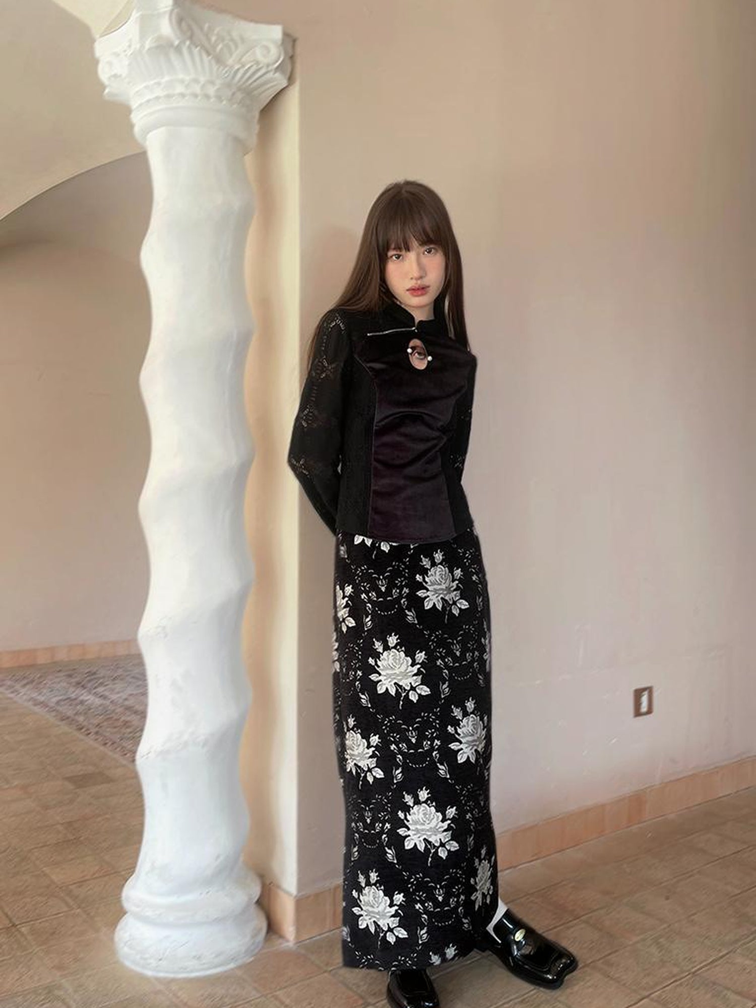 Daytoday Vintage Floral Jacquard Side Slit Midi Skirt