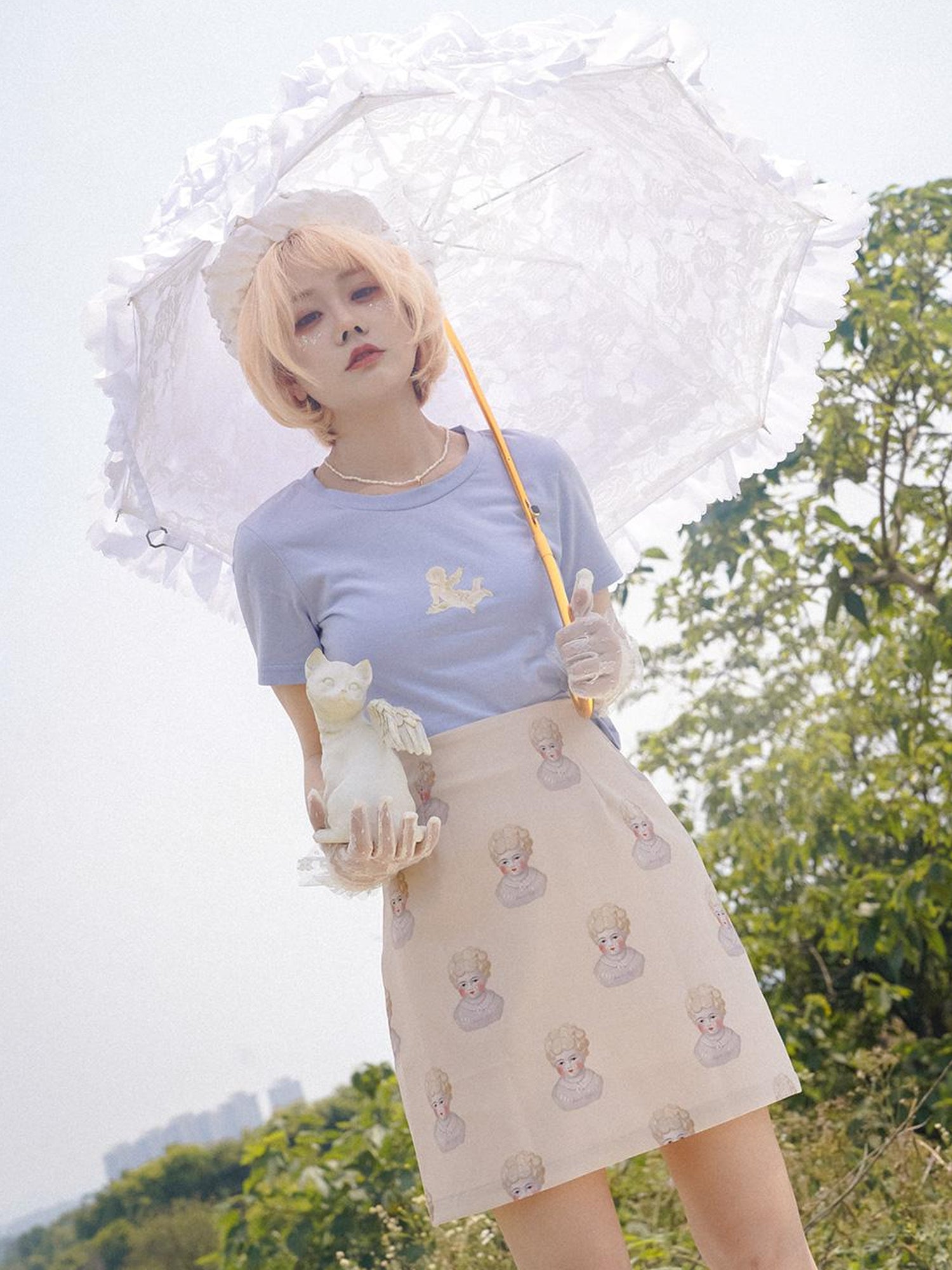 Daytoday Vintage Porcelain Doll Floral Print Midi Skirt