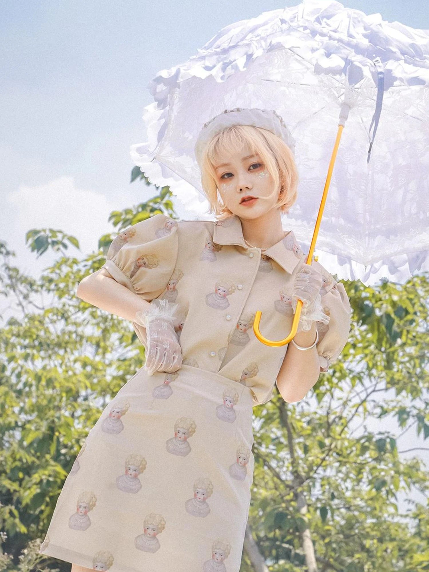 Vintage Porcelain Doll Floral Print Midi Skirt