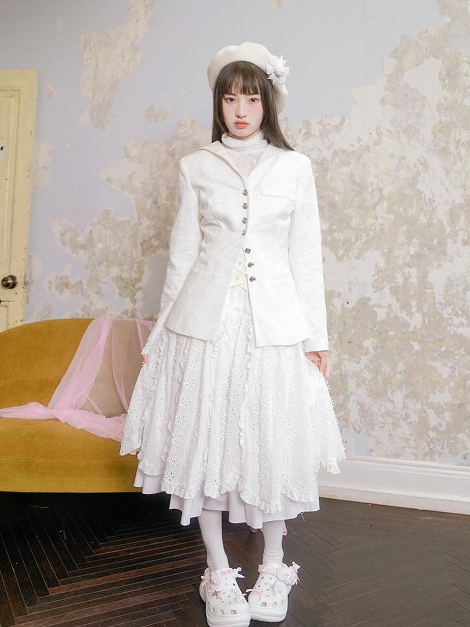 Daytoday Vintage Rose Jacquard Sailor Collar Blazer