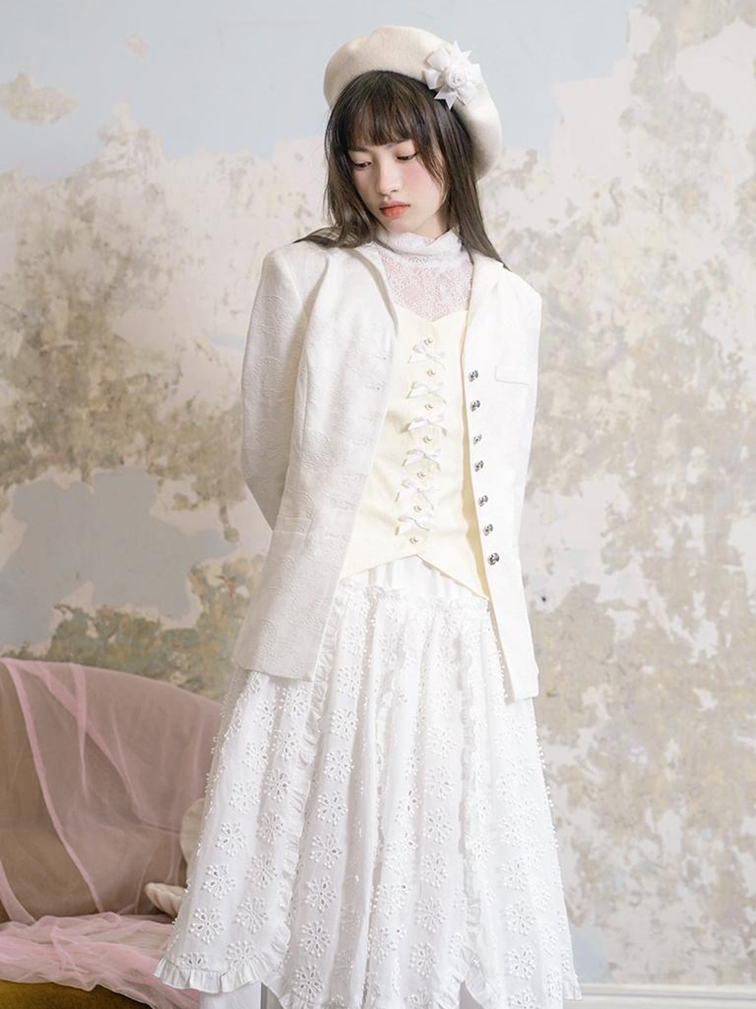 Daytoday Vintage Rose Jacquard Sailor Collar Blazer