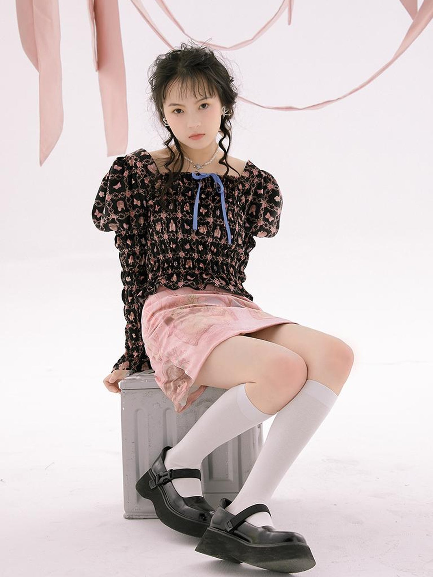Daytoday Vintage Velvet Top With Pink Plaid Print