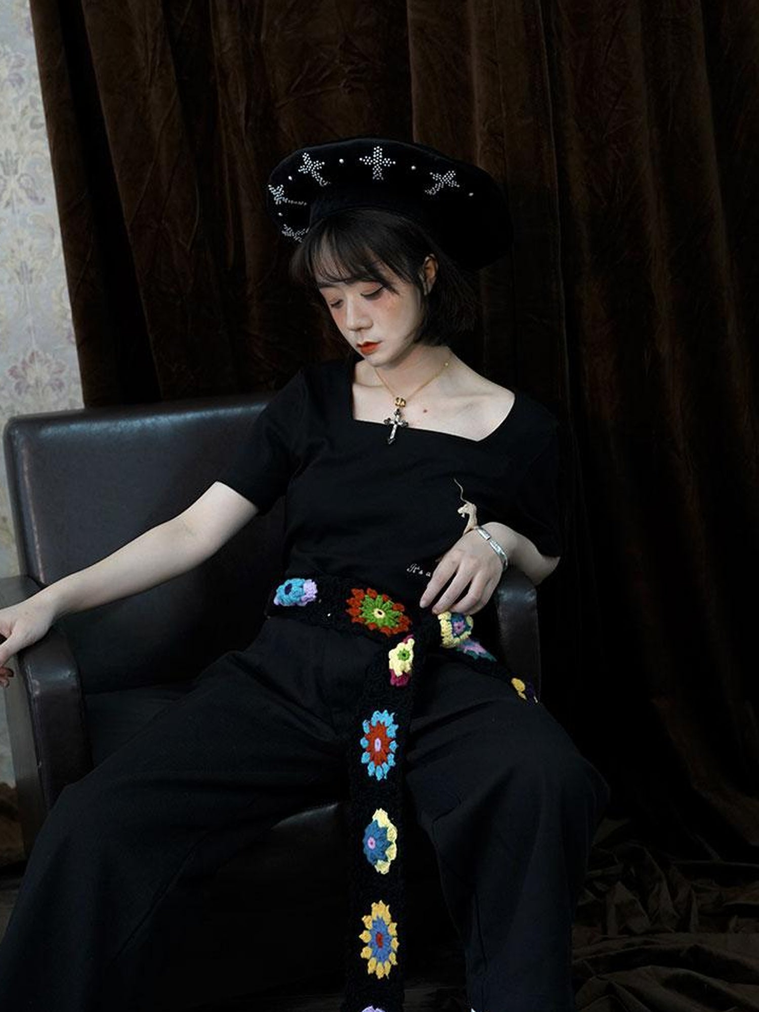 Daytoday Wonderful Life Faire Cross Beret