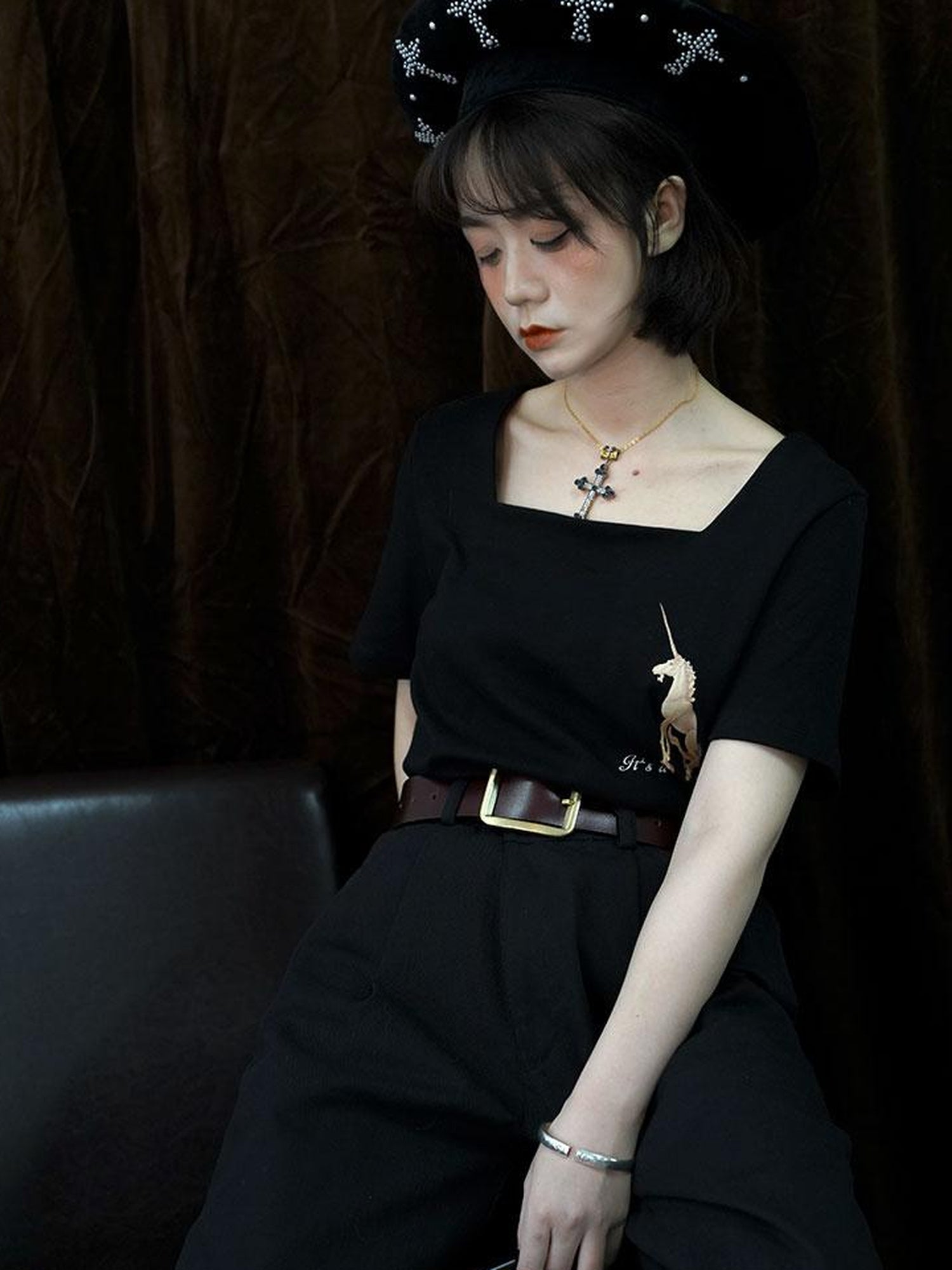 Daytoday Wonderful Life Faire Cross Beret