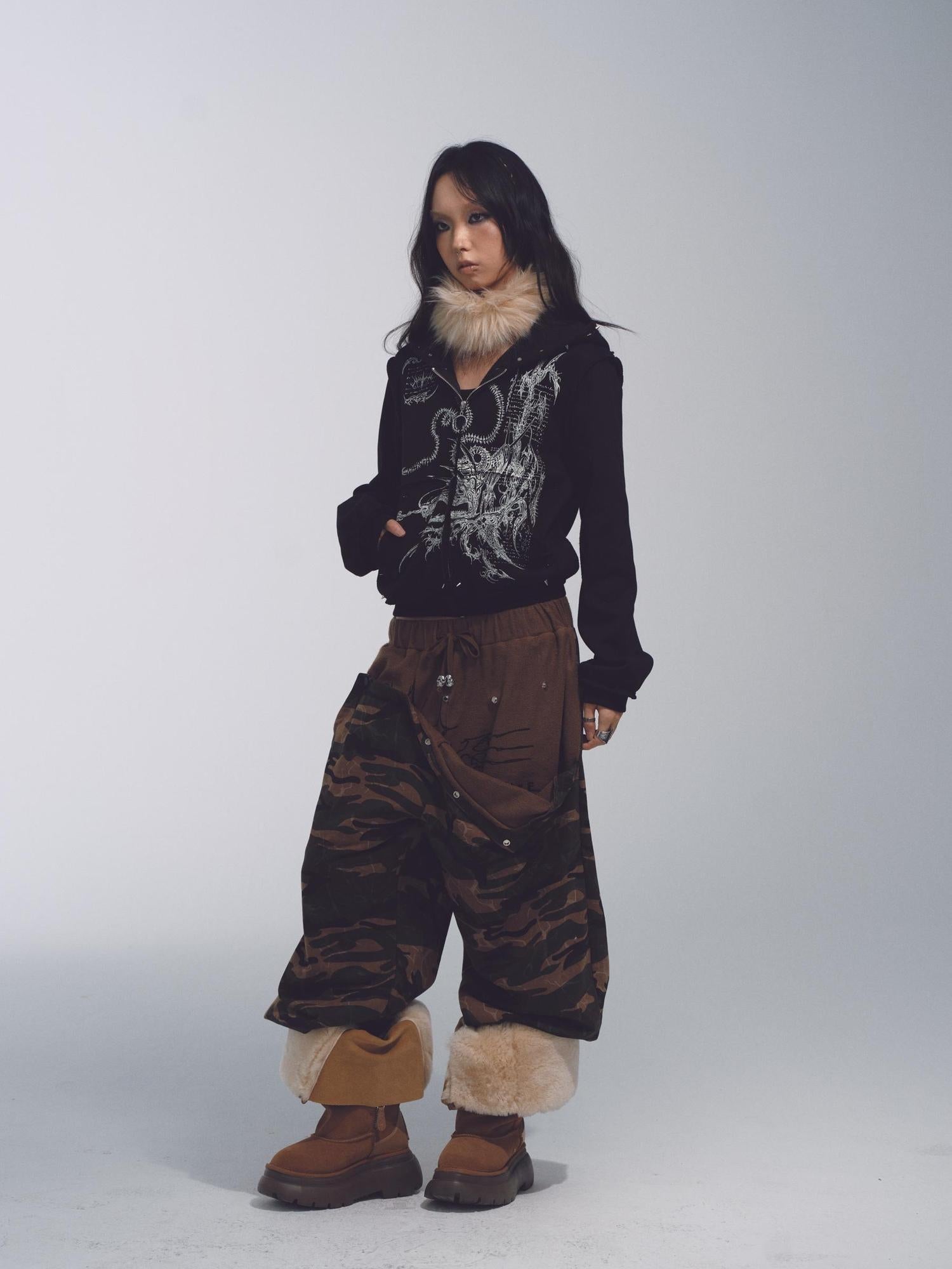 NONAME SPACE Deformed Camo Low Waist Sweatpants Loose Fit Stretch Print