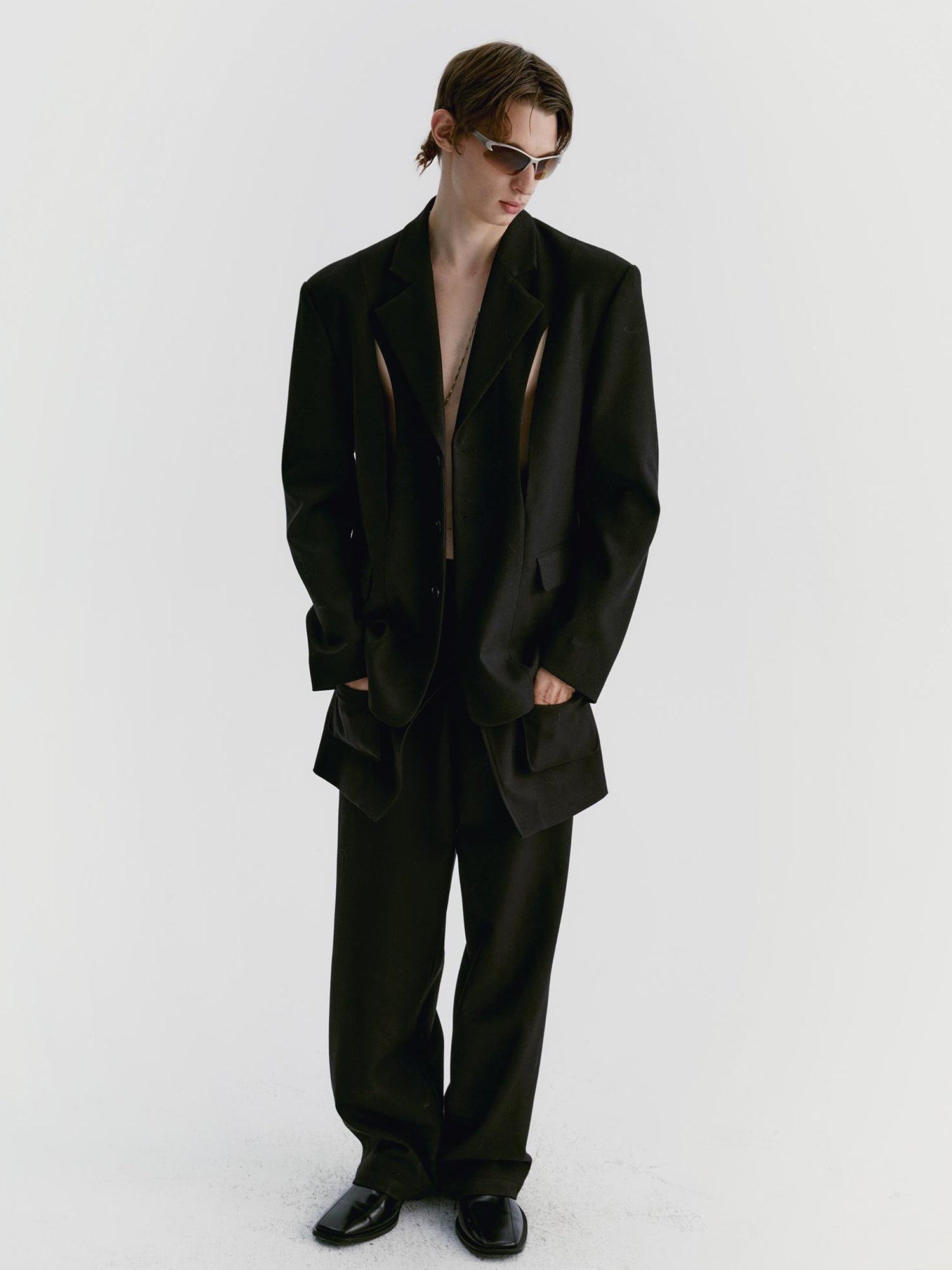 Delivery Black Wool Blazer With Front Cut Out Design