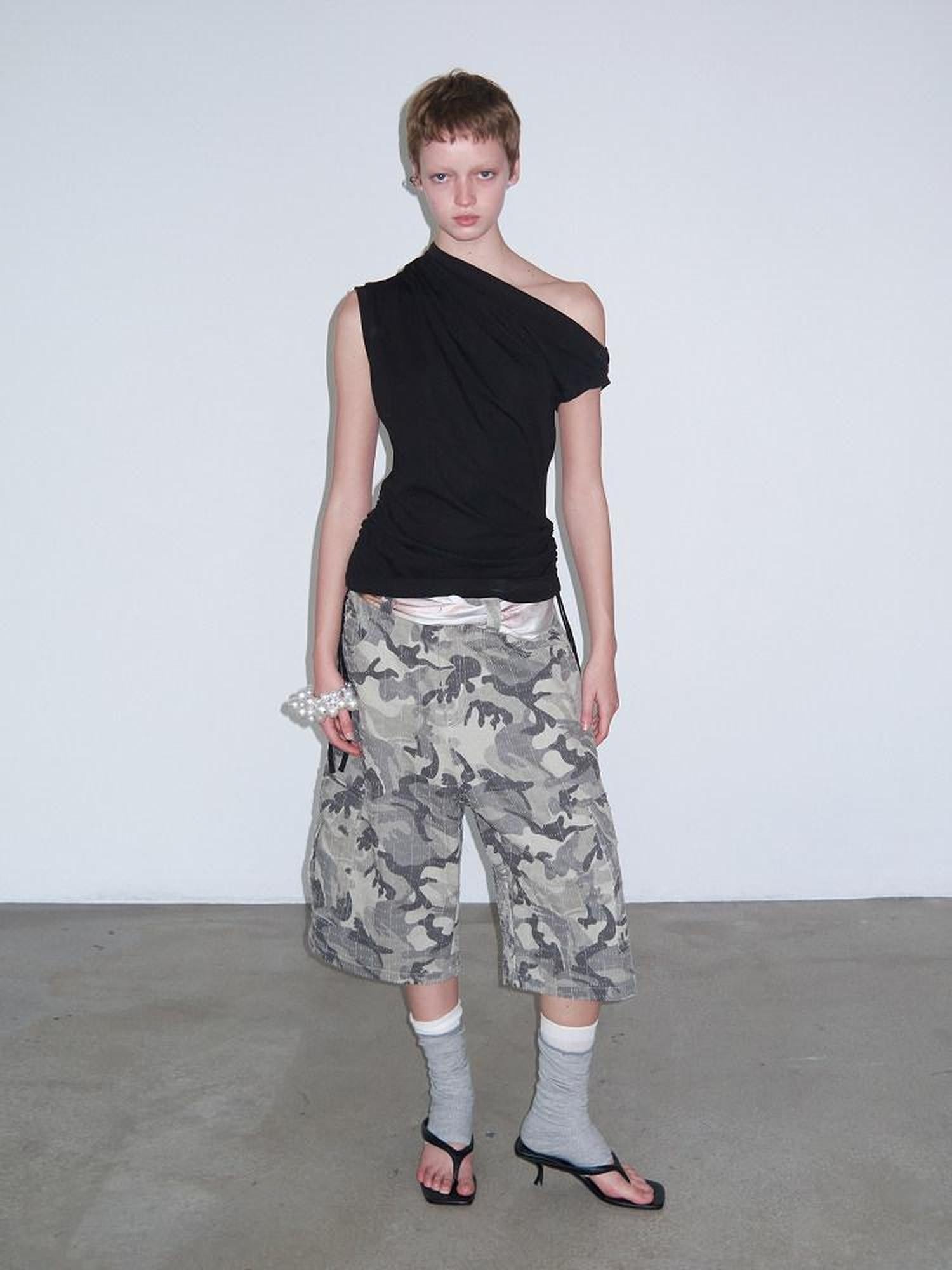Delivery Camo Distressed Ripped Big Pocket Loose Workwear Women&