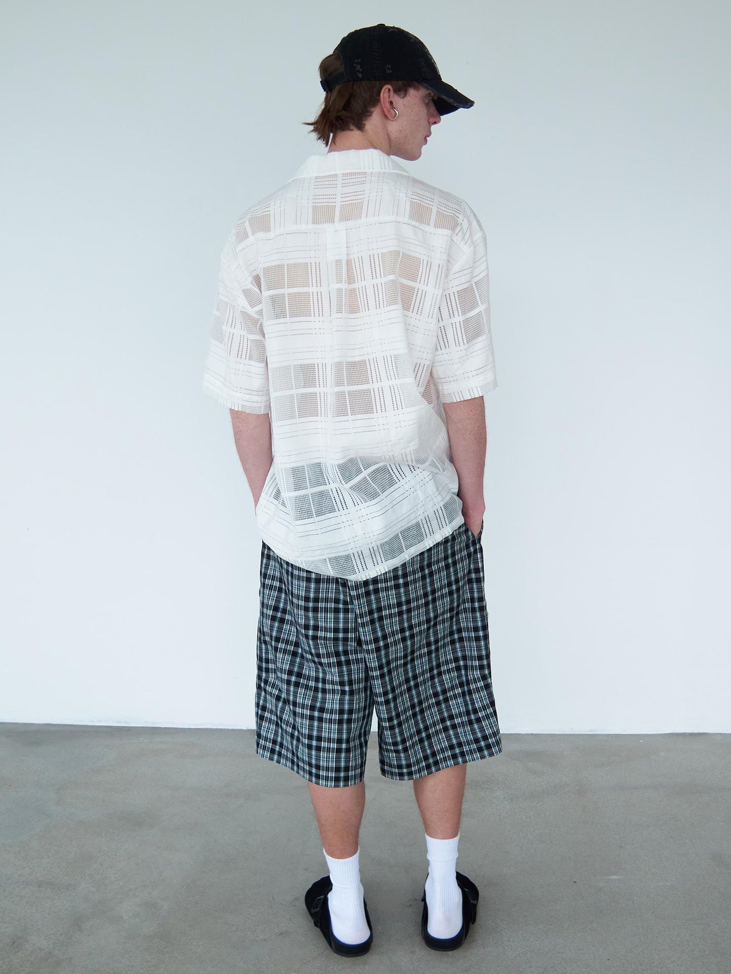 Delivery Crisp White Gingham Cuban Collar Short Sleeve Shirt