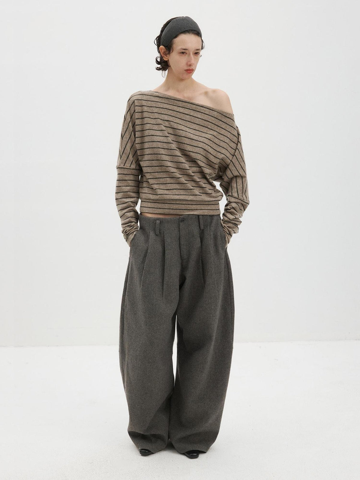 Delivery Curved Straight Leg Wool Blend Women&