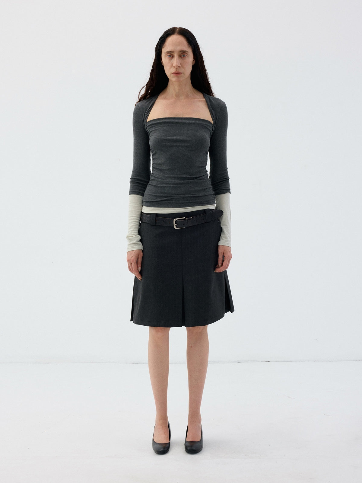 Delivery_Dark_Grey_Light_Green_Mock_Layer_Pleated_Slim_Fit_Women&