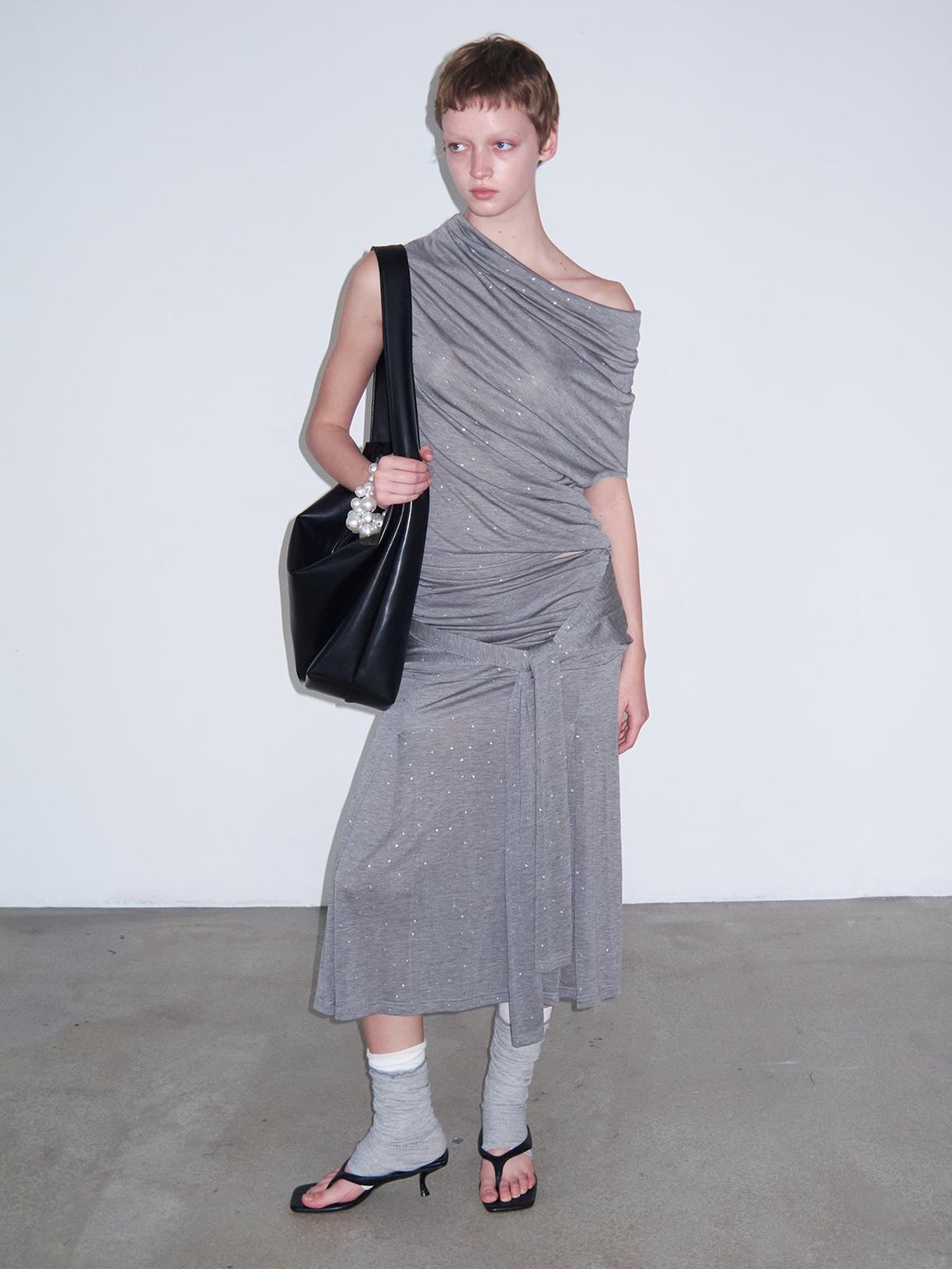 Delivery Delivery Gray Crystal Foil Print Layered Lyocell Top With Floral Mini Skirt And Tie Wrap Midi Dress