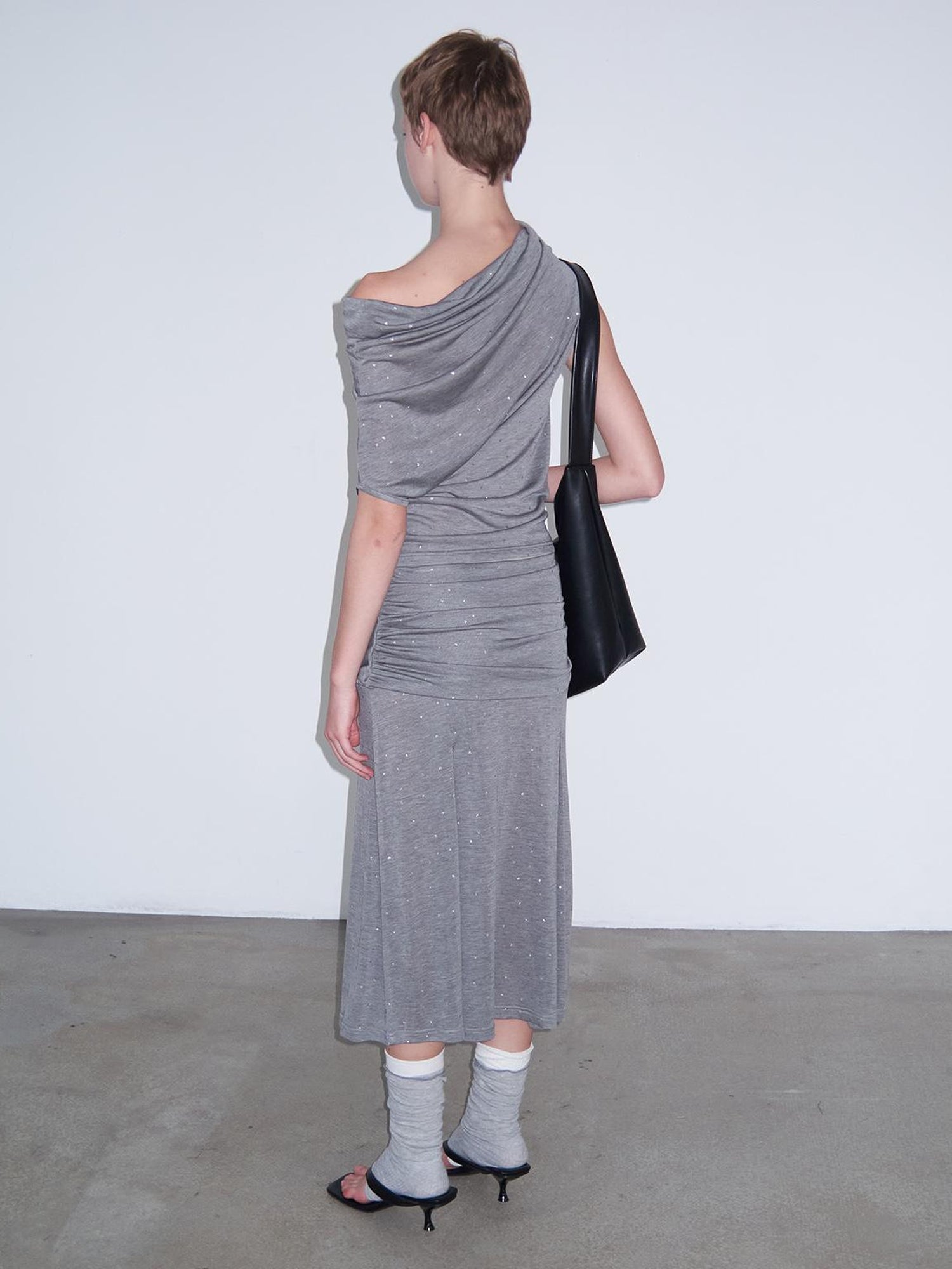 Delivery Delivery Gray Crystal Foil Print Layered Lyocell Top With Floral Mini Skirt And Tie Wrap Midi Dress