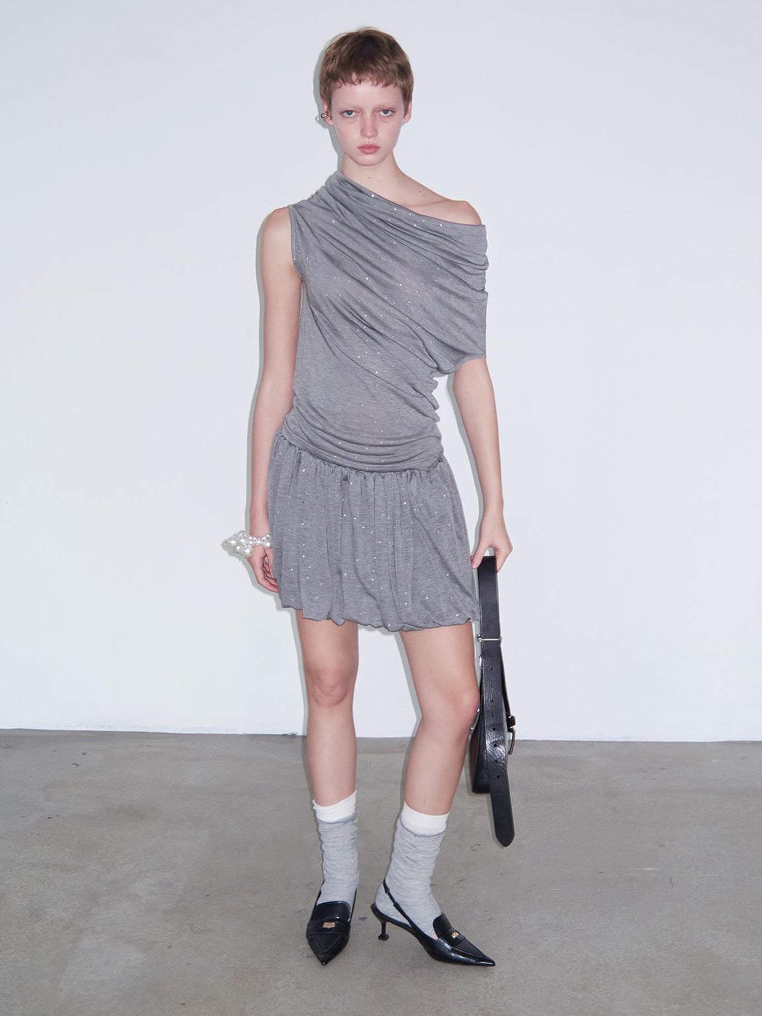 Delivery Delivery Gray Crystal Foil Print Layered Lyocell Top With Floral Mini Skirt And Tie Wrap Midi Dress