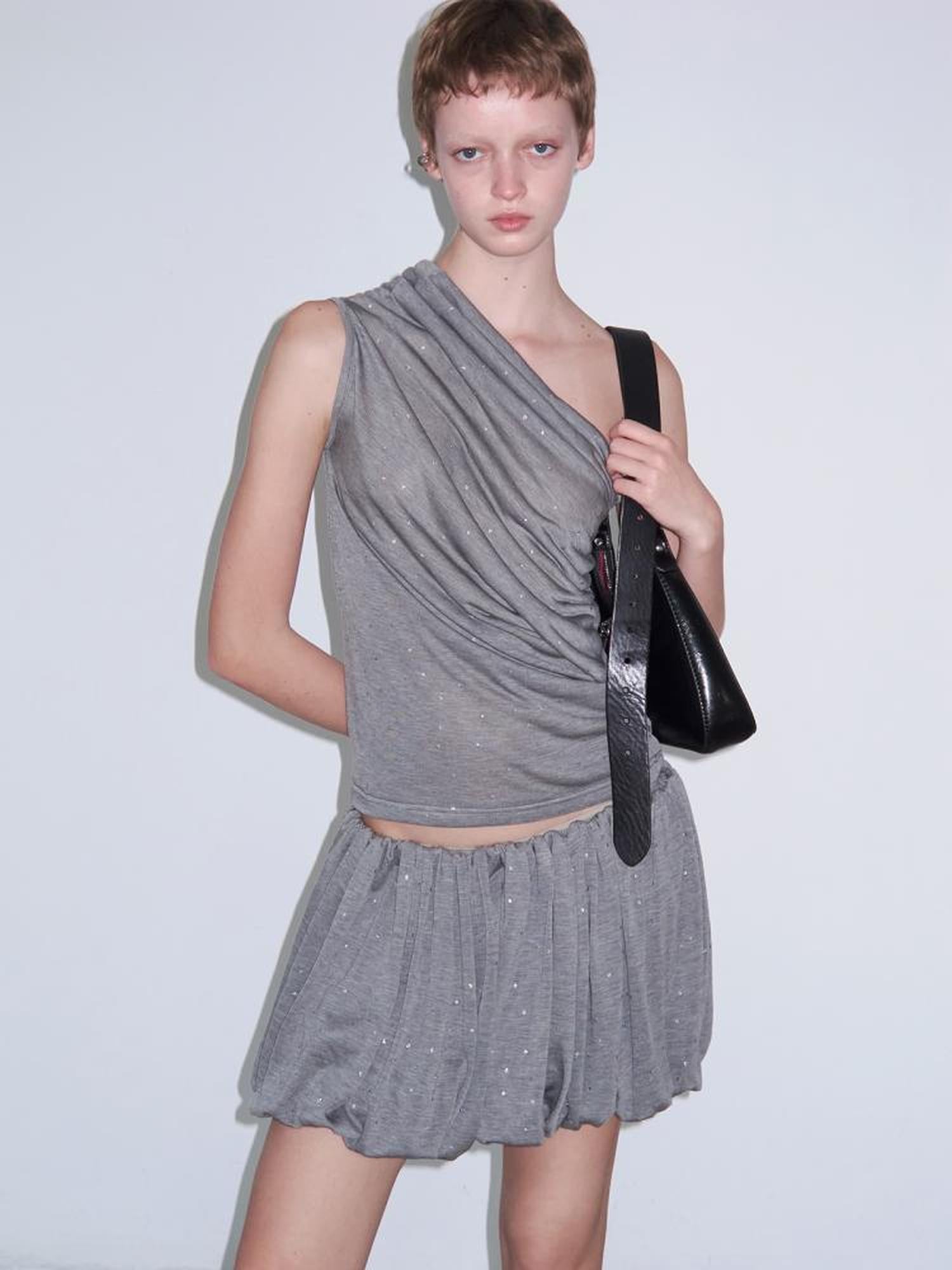 Delivery Delivery Gray Crystal Foil Print Layered Lyocell Top With Floral Mini Skirt And Tie Wrap Midi Dress