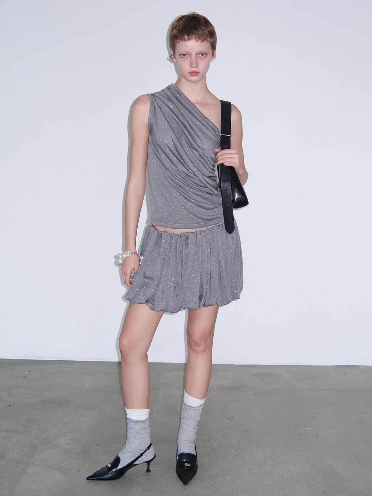 Delivery Delivery Gray Crystal Foil Print Layered Lyocell Top With Floral Mini Skirt And Tie Wrap Midi Dress