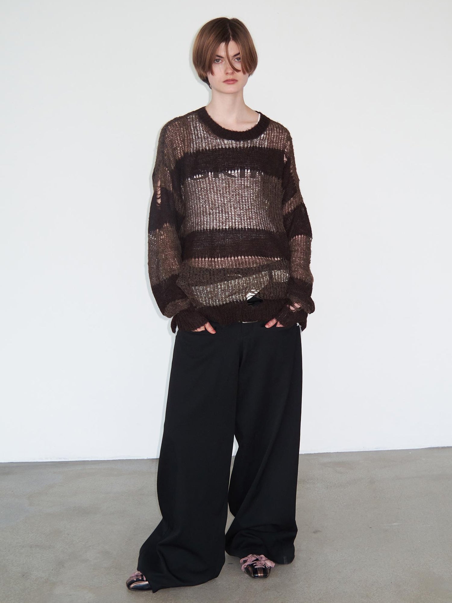 Delivery Distressed Knit Sweater With Brown Striped Texture