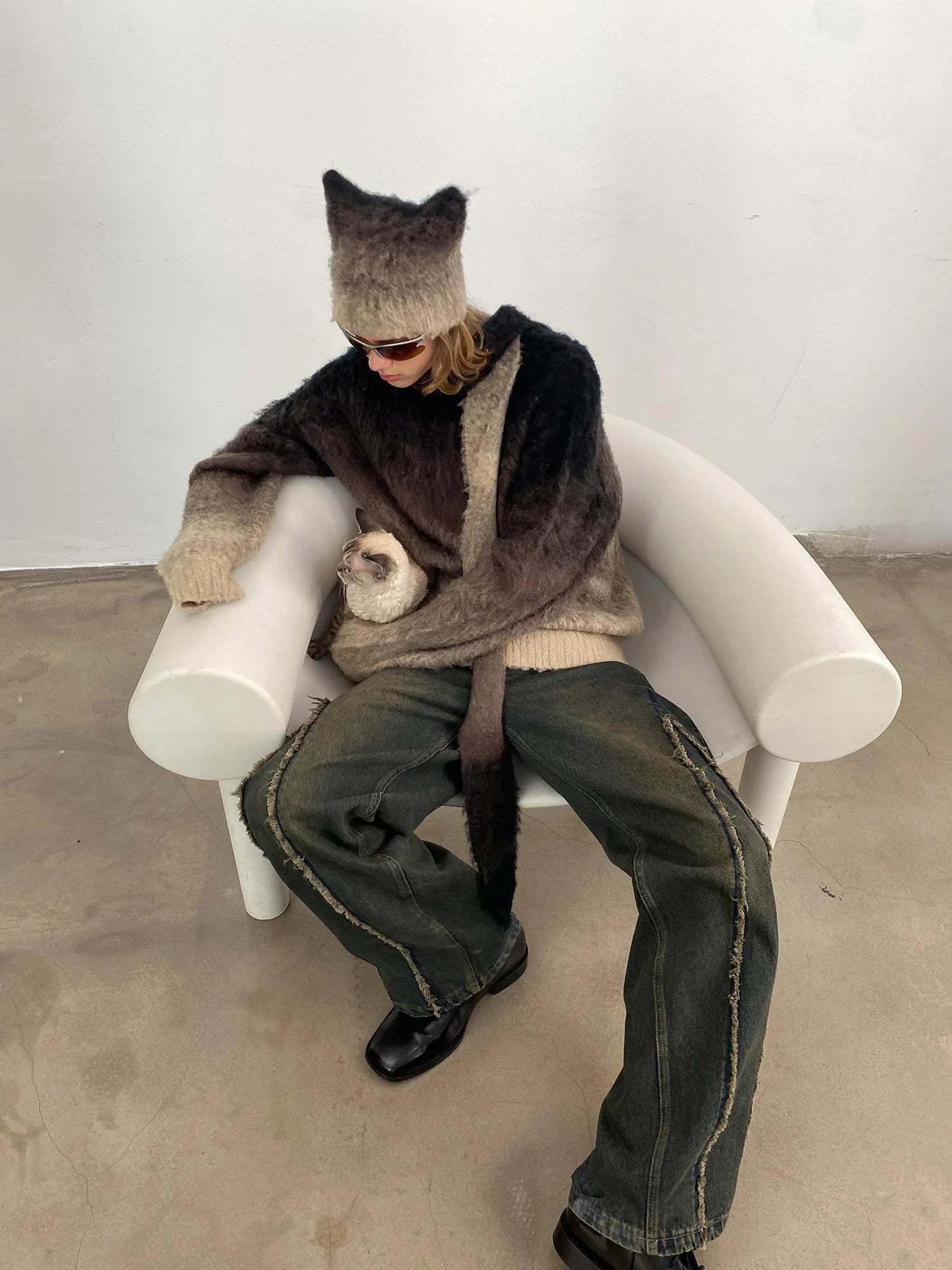 Distressed Washed Blue Denim Jeans With Frayed Hem