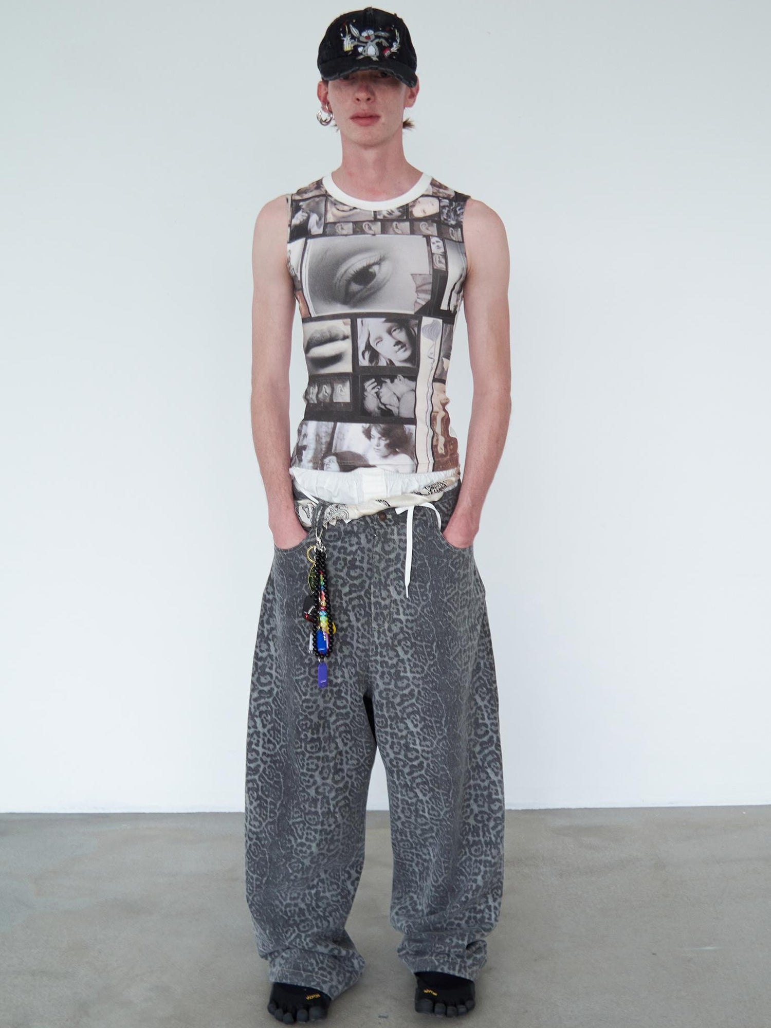 Delivery Distressed Washed Grey Leopard Print Baggy Denim Pants