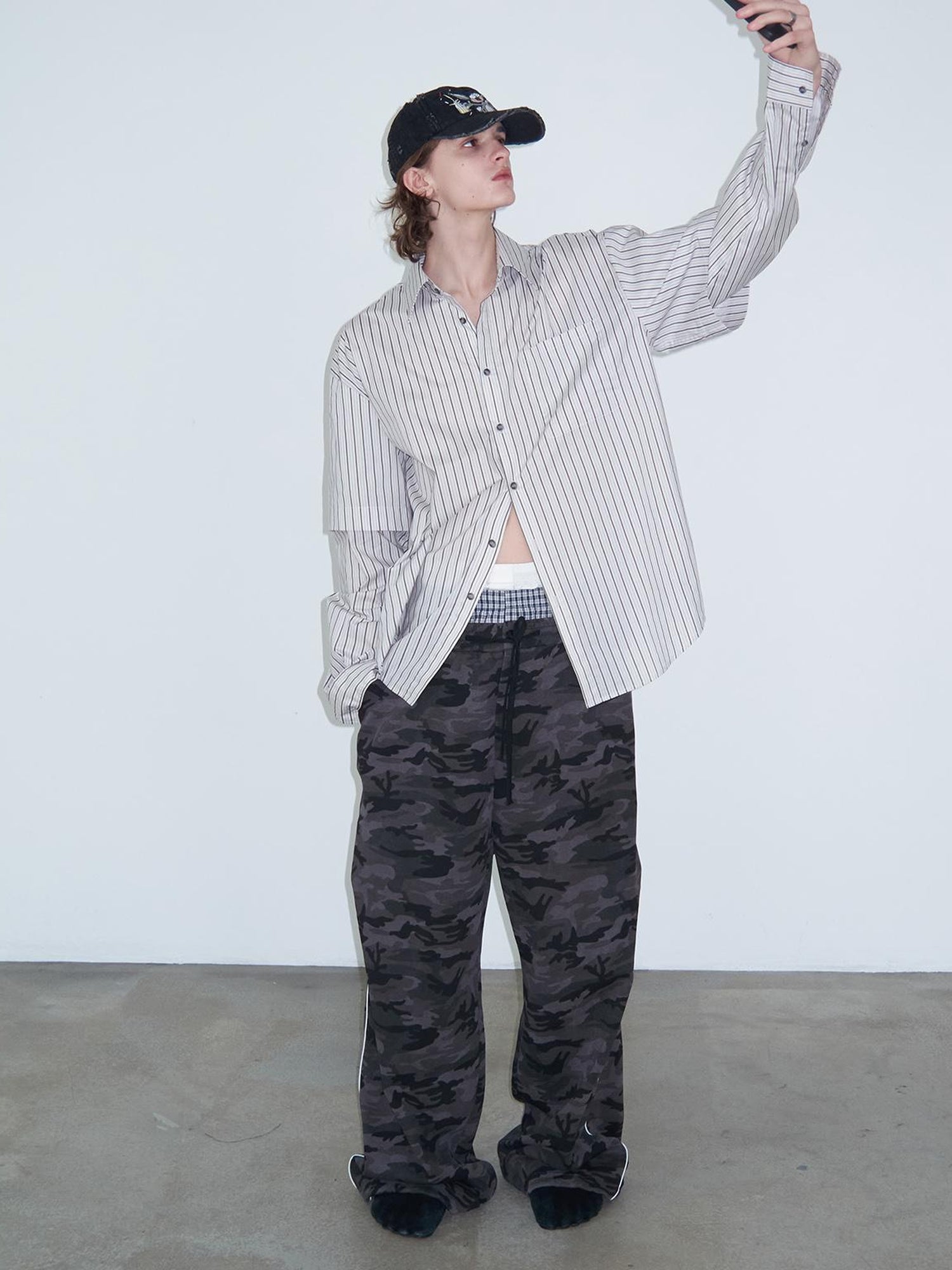 Delivery Double Sleeve Stripe Shirt Relaxed Fit Lightweight Cotton Top