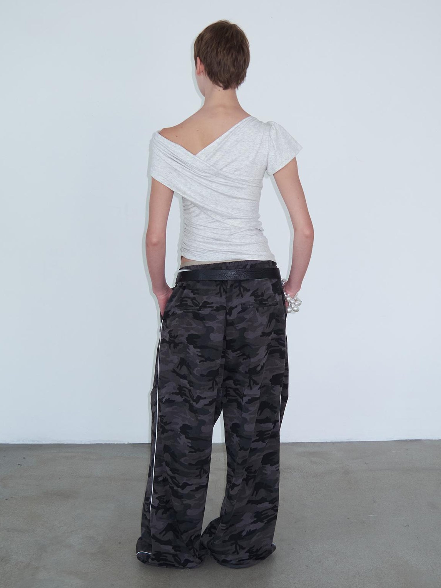 Delivery Energy Folded Sleeve Crop Top