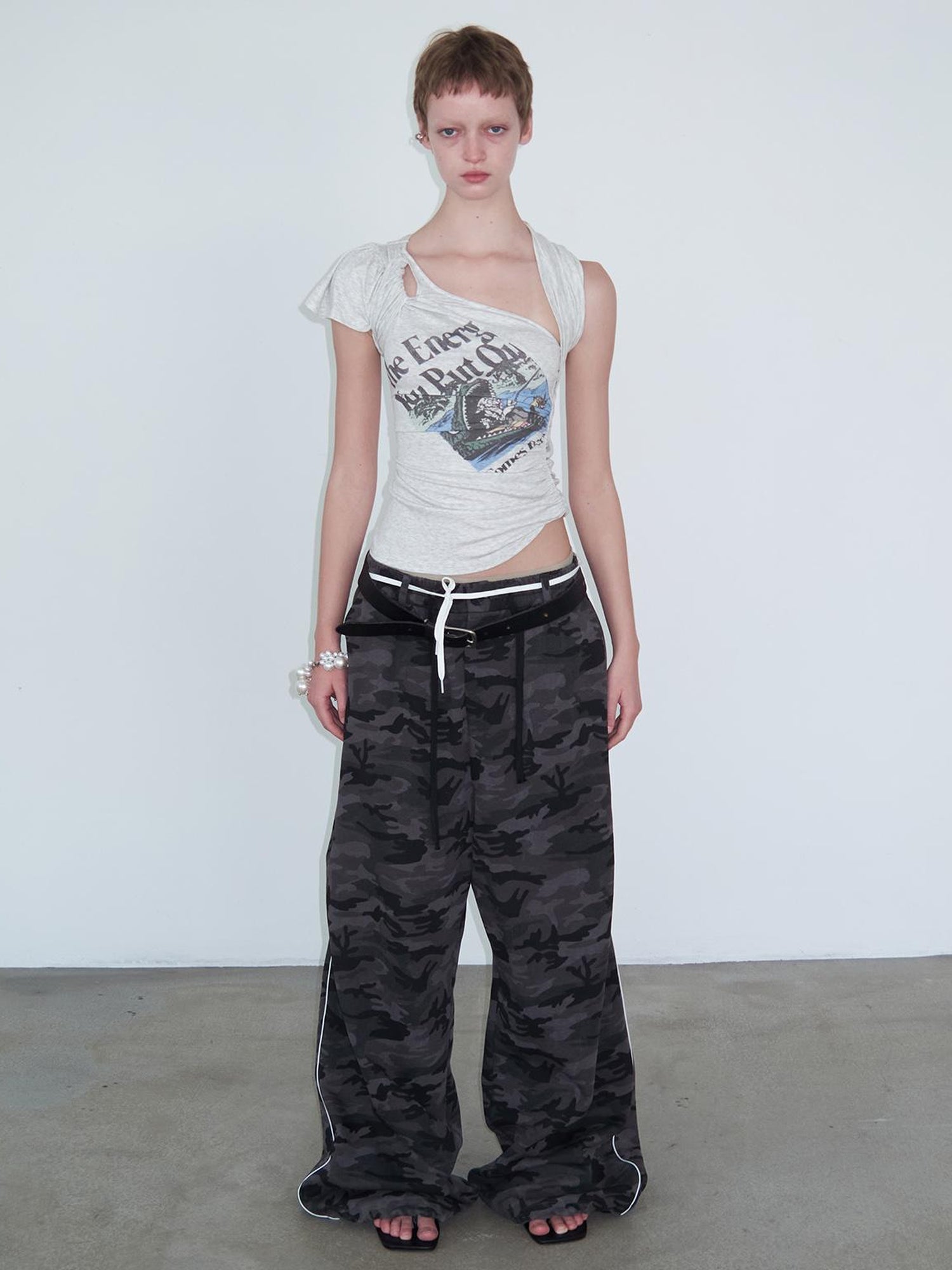 Delivery Energy Folded Sleeve Crop Top