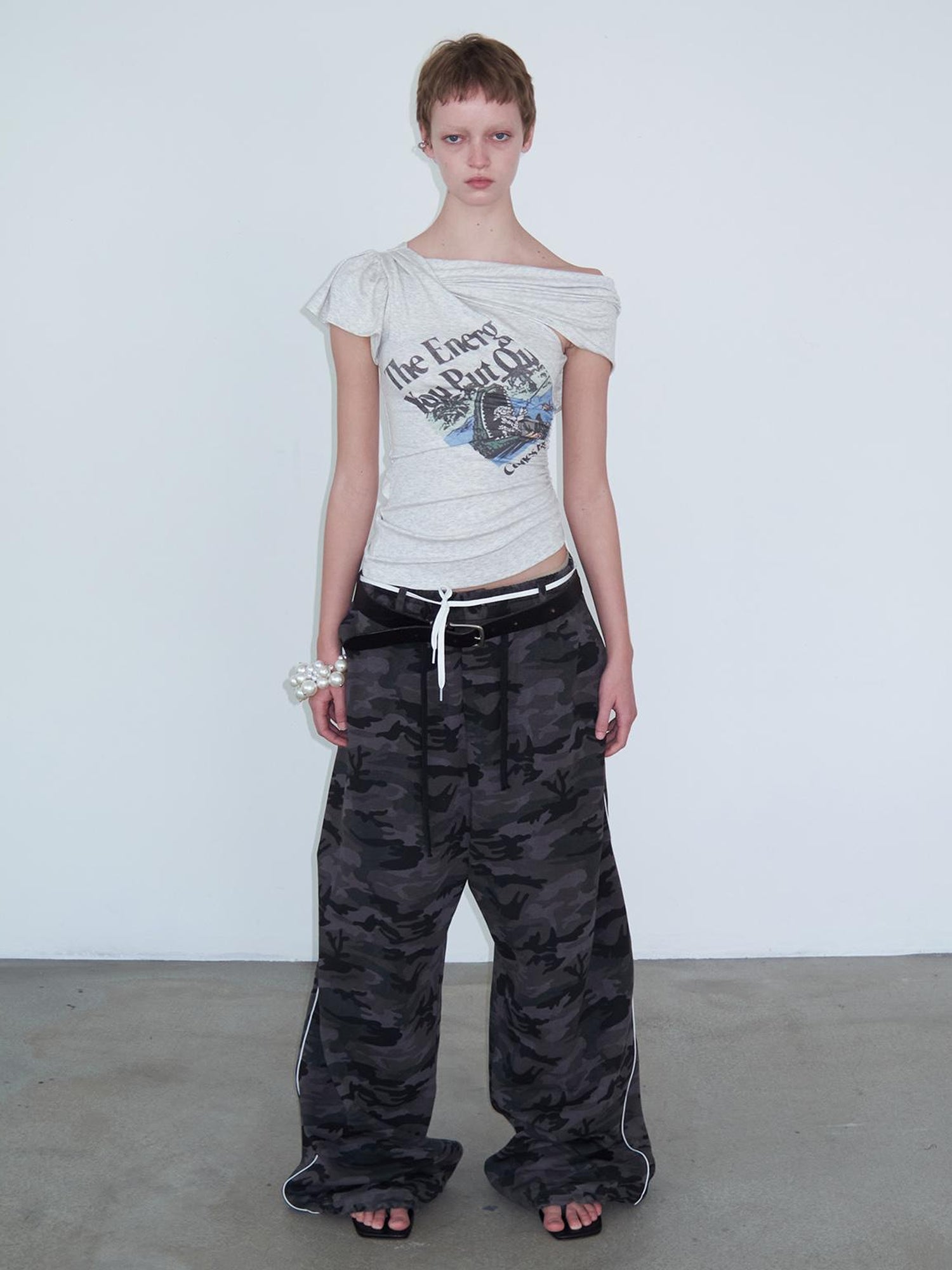 Delivery Energy Folded Sleeve Crop Top