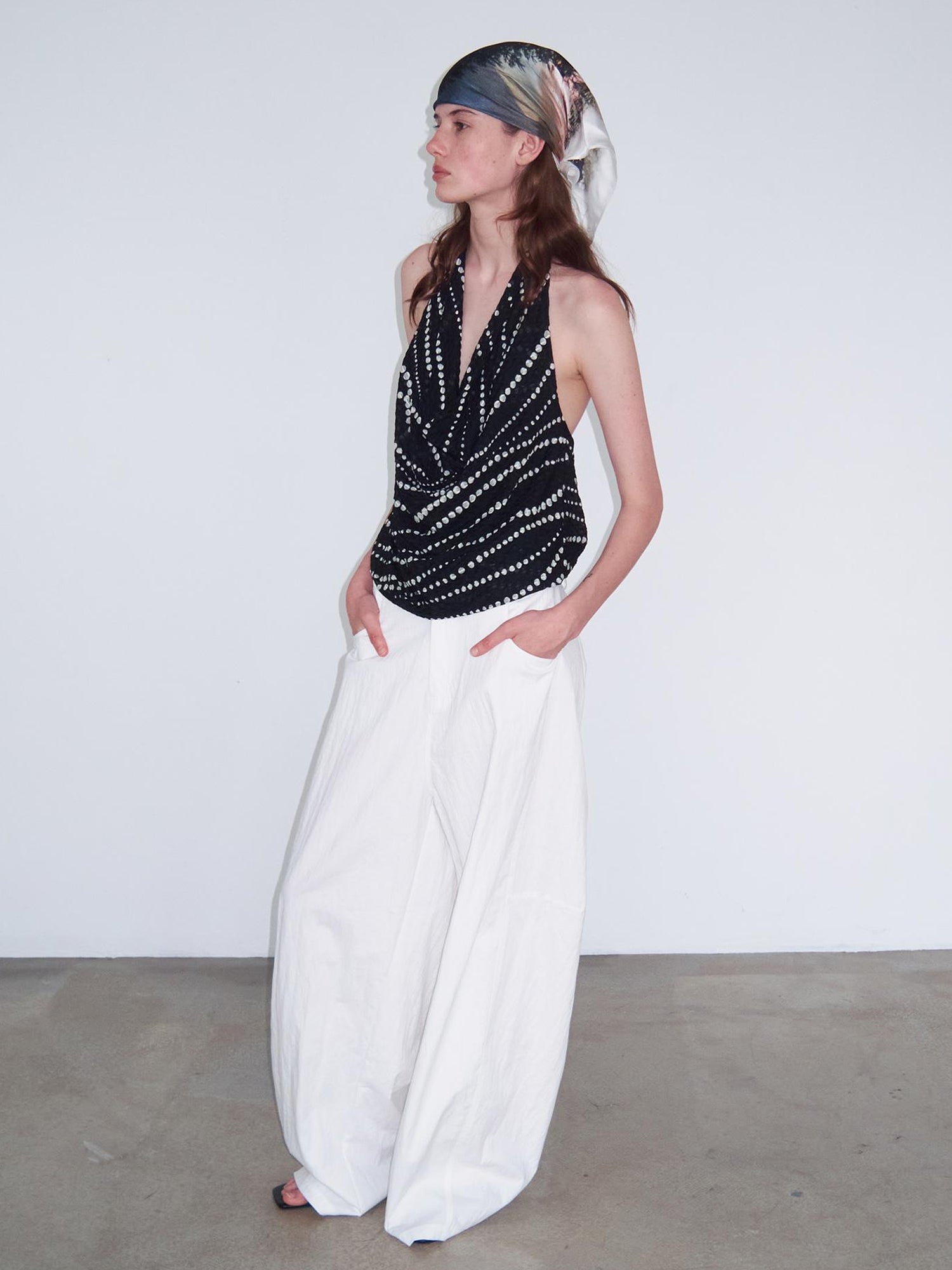 Delivery Gradient Dot Textured Halter Neck Top