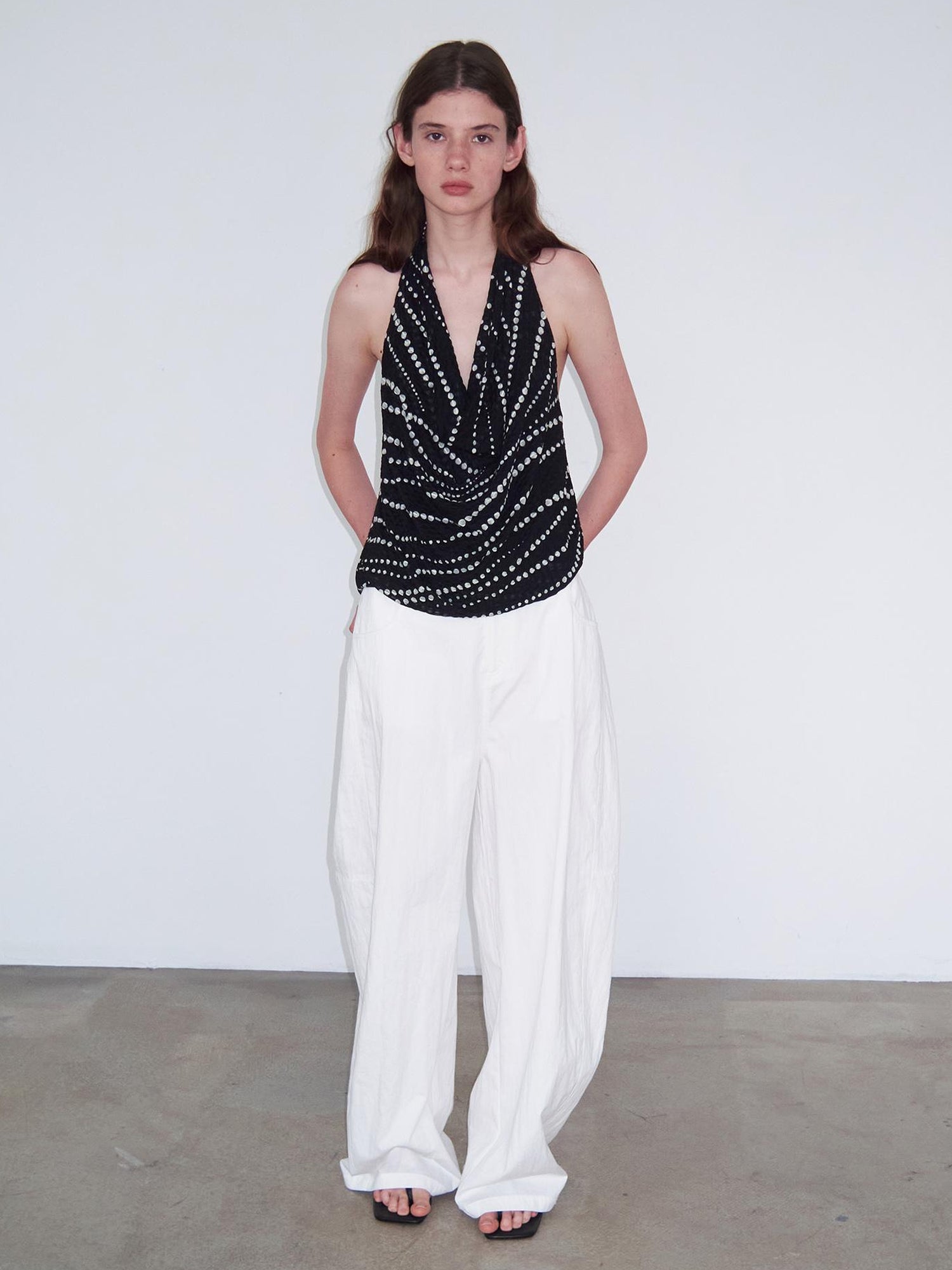 Delivery Gradient Dot Textured Halter Neck Top