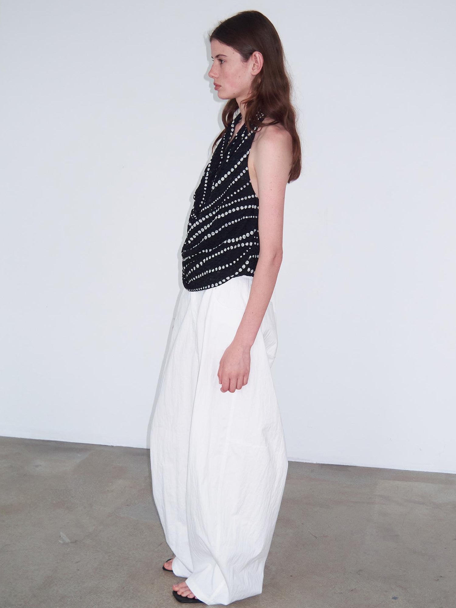 Delivery Gradient Dot Textured Halter Neck Top