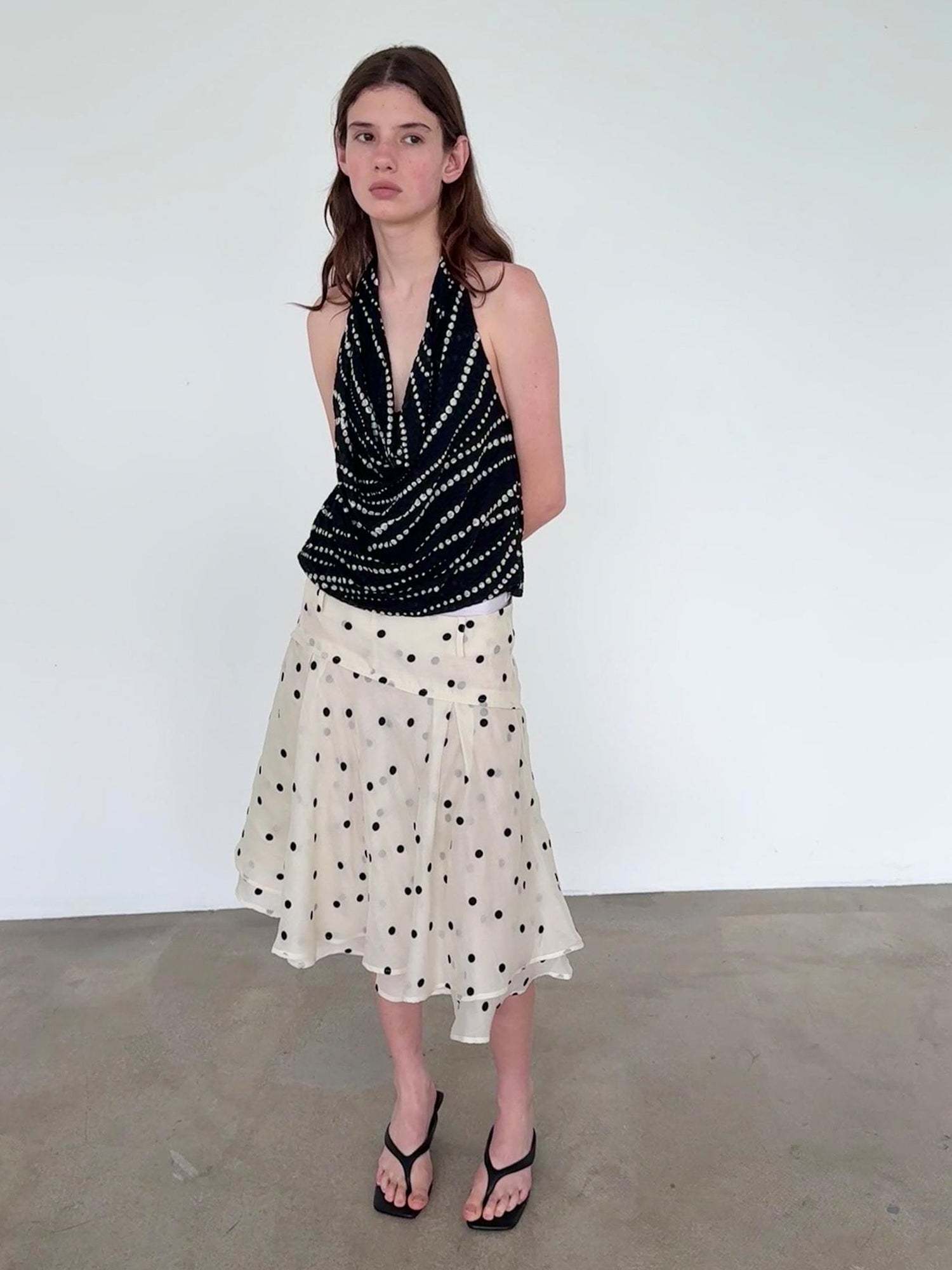 Delivery Gradient Dot Textured Halter Neck Top