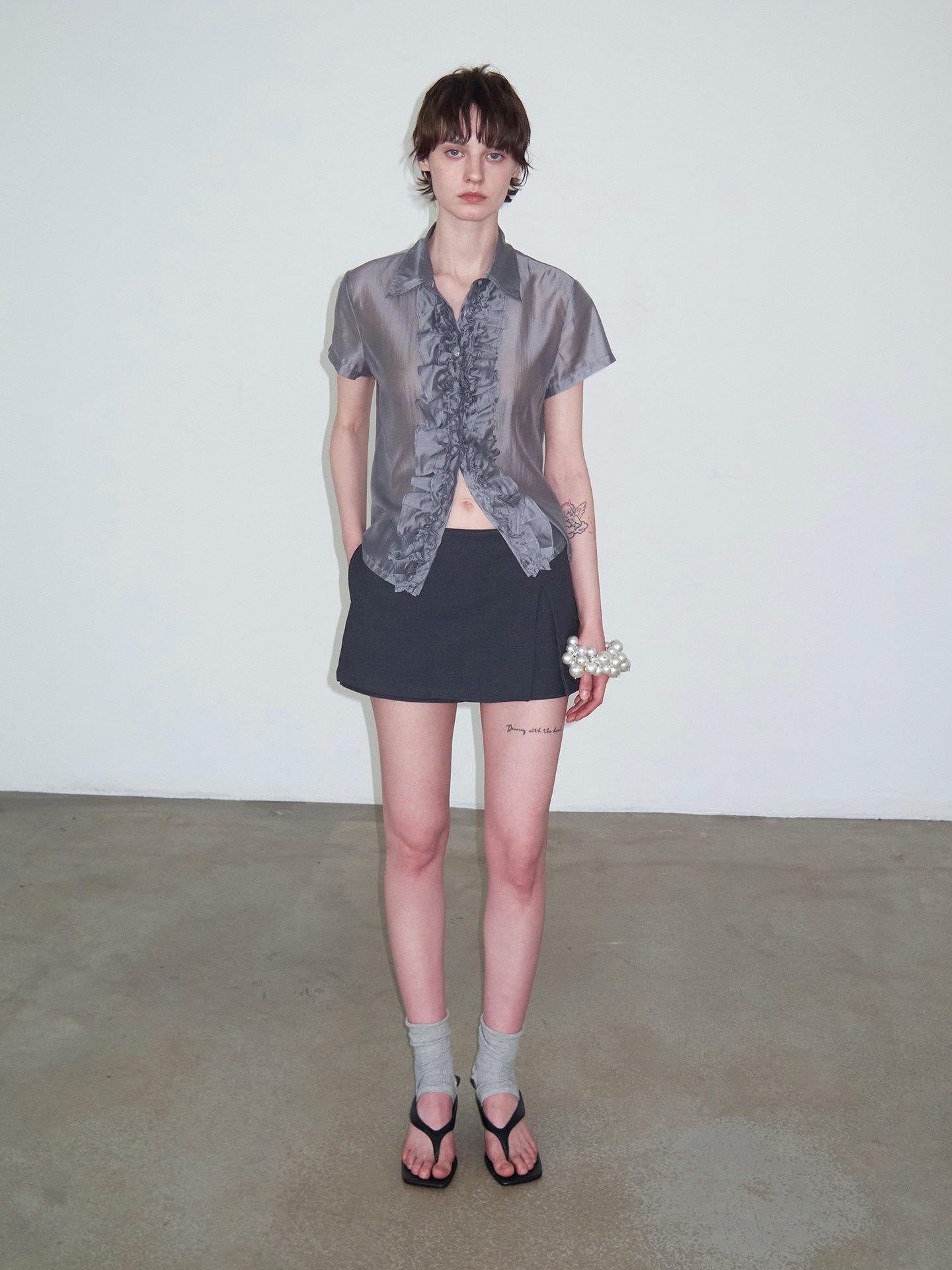 Delivery Gray Pleated Lace Trim Short Sleeve Collared Women&