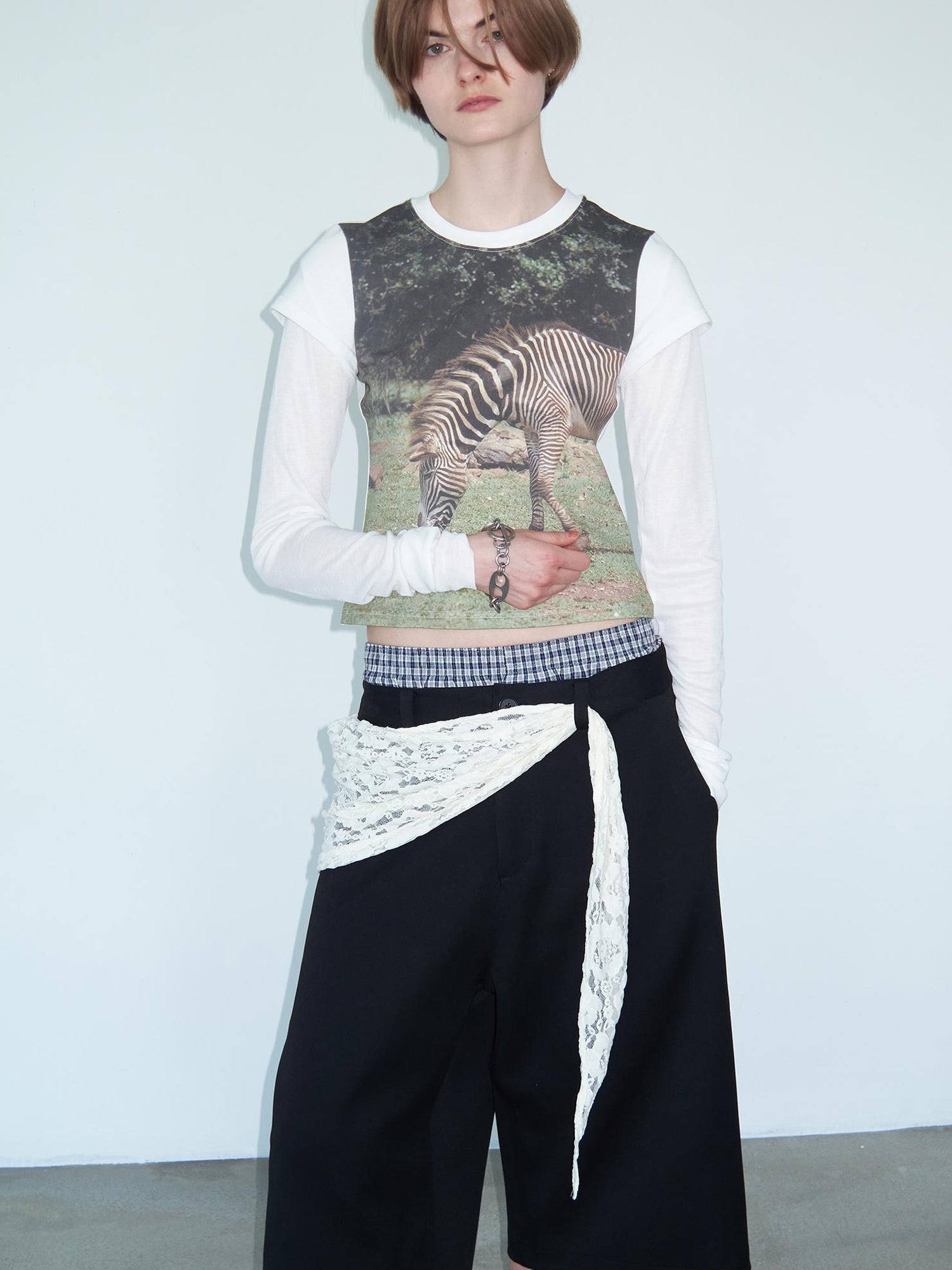 Delivery Green Zebra Nature Print Fitted V-neck T-shirt Long Sleeve