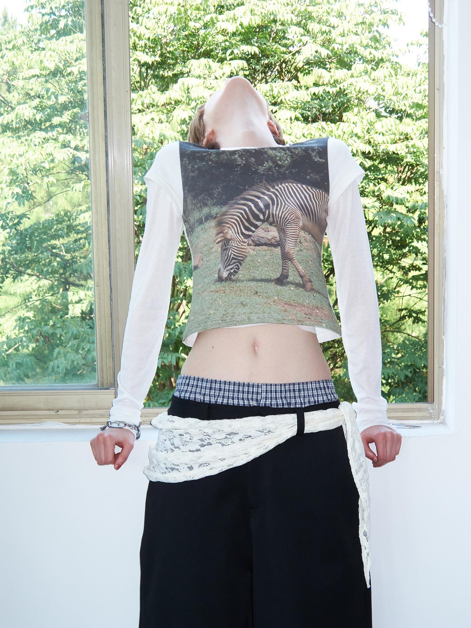 Delivery Green Zebra Nature Print Fitted V-neck T-shirt Long Sleeve