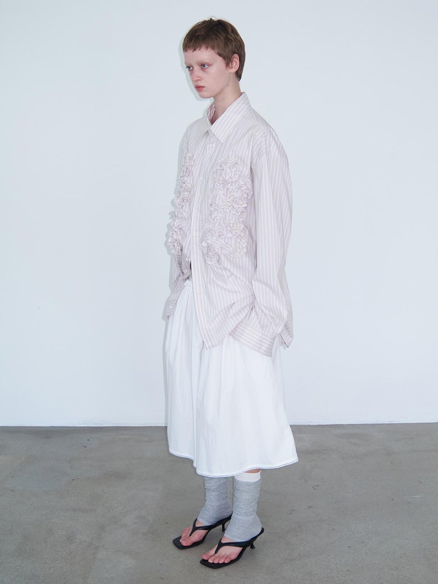 Delivery Irregular 3D Pleated Lace Trimmed Shirt In Lavender Stripe
