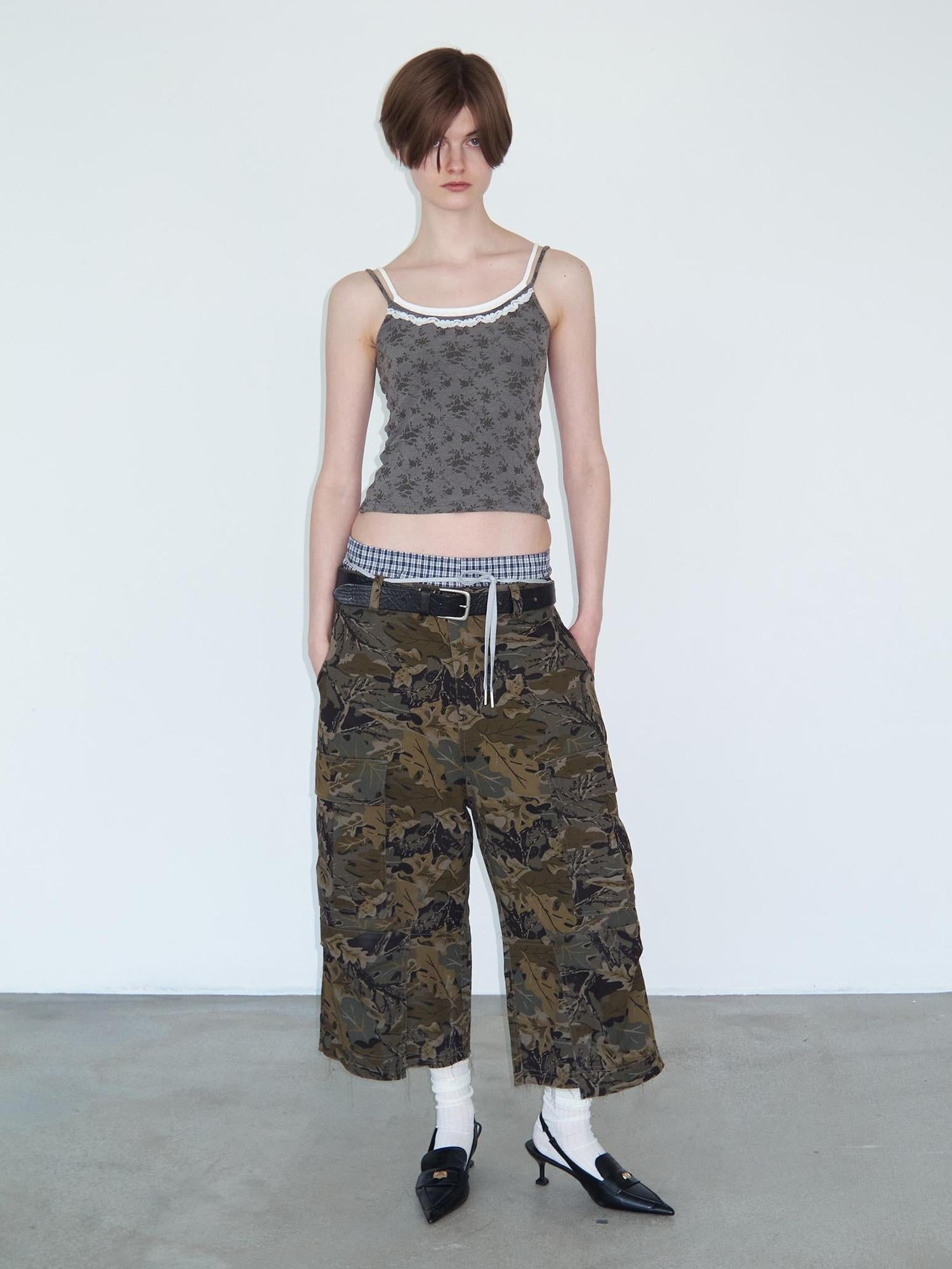 Delivery Lace Paneled Knit Camisole With Floral Print