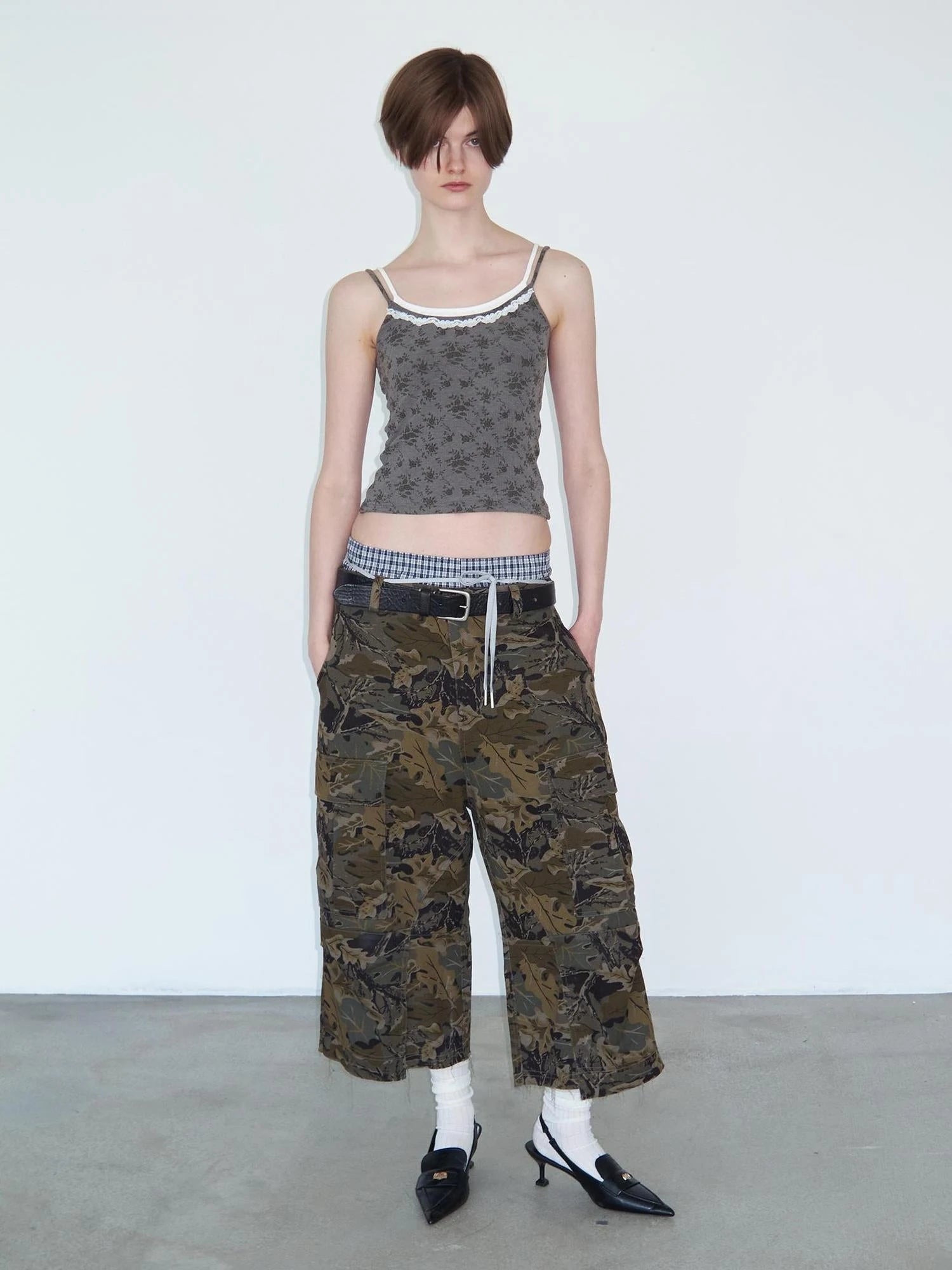 Lace Paneled Knit Camisole With Floral Print