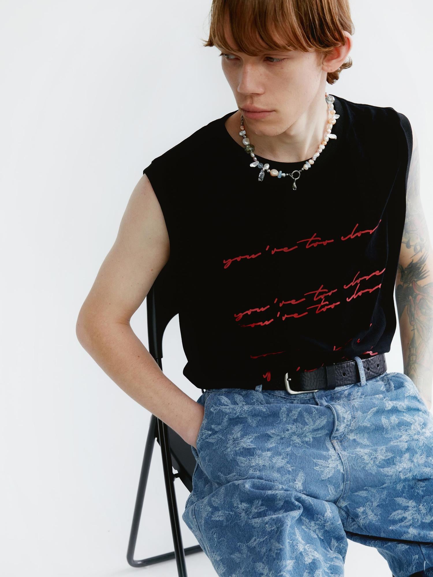 Delivery Street Print Sleeveless Tee Relaxed Fit Vest