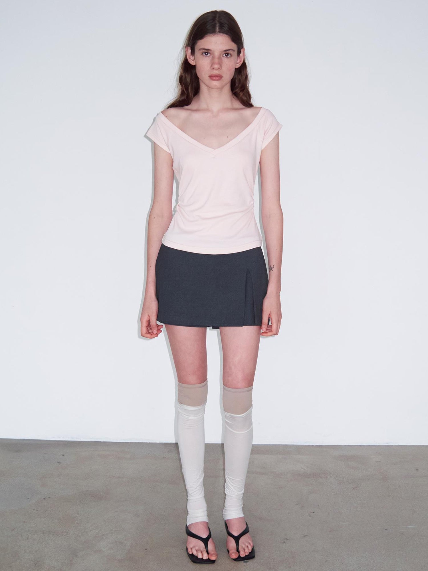 Delivery V-Neck Cropped Tee with Ruffle Sleeves Rhinestone