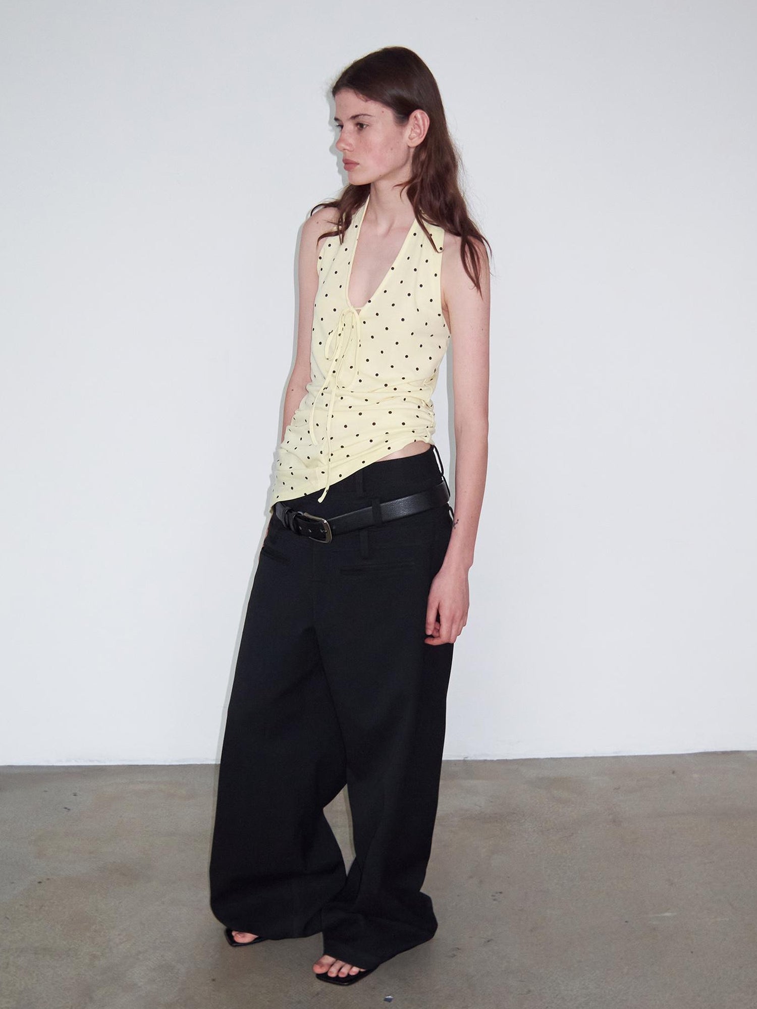 Delivery V-Neck Polka Dot Backless Knit Camisole Top