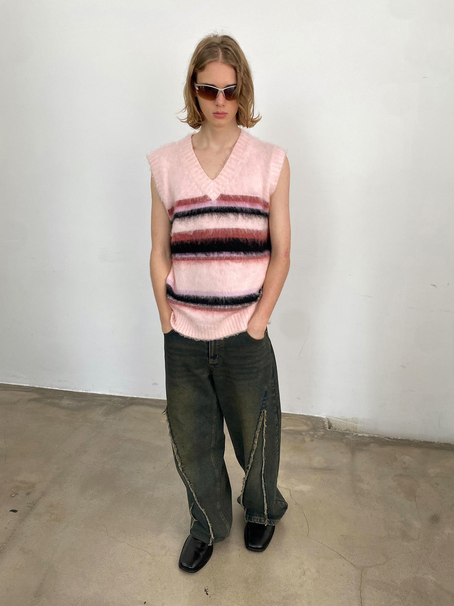 Delivery V-neck Cable Knit Wool Vest In Pale Pink Stripes