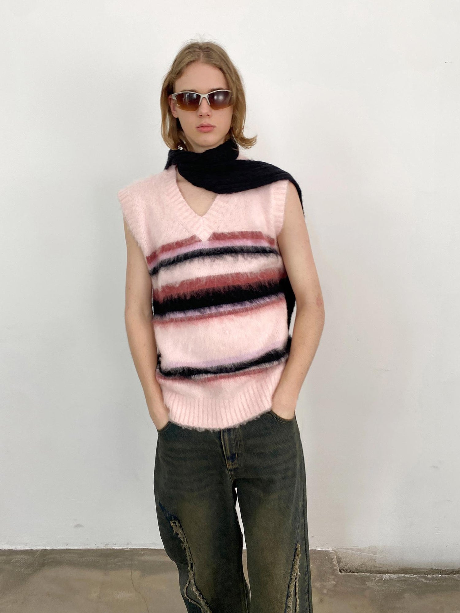 Delivery V-neck Cable Knit Wool Vest In Pale Pink Stripes