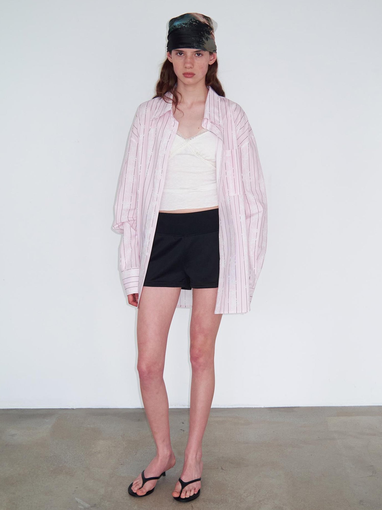 Delivery V-neck T-shirt Long Sleeve