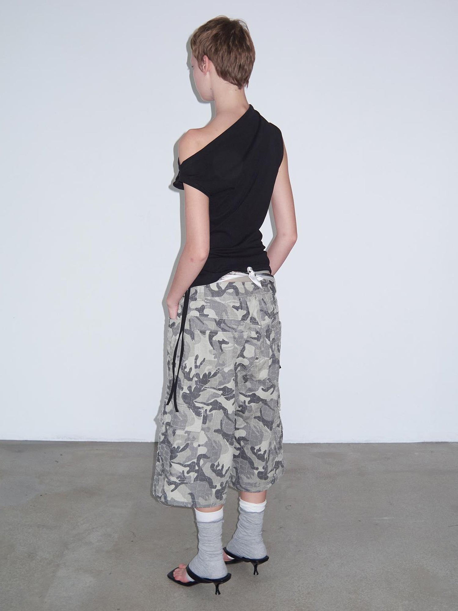 Delivery Vintage Washed Camo Cargo Shorts With Distressed Details