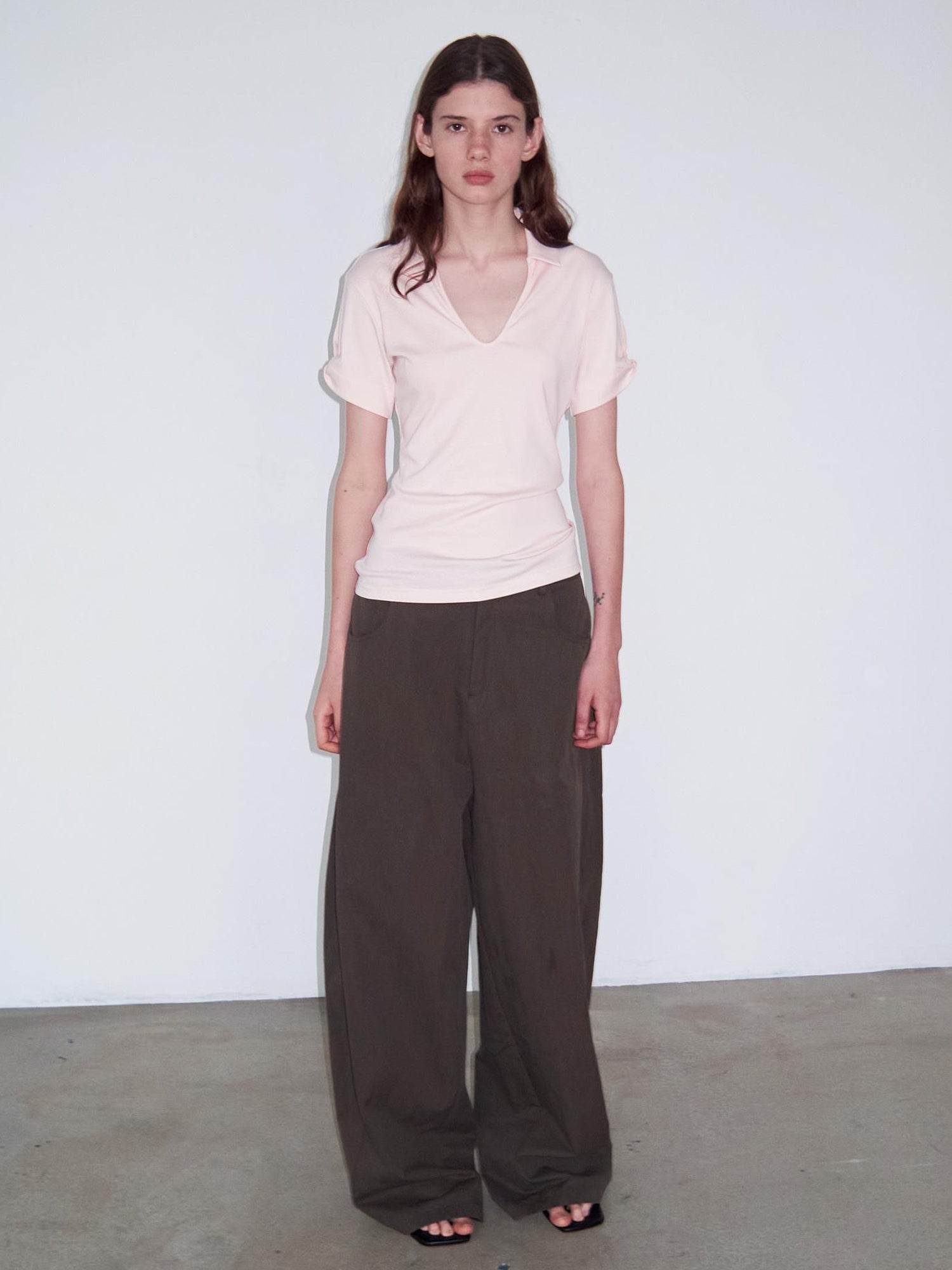 Delivery Women Knit Polo T-shirt With Small Collar White Pink