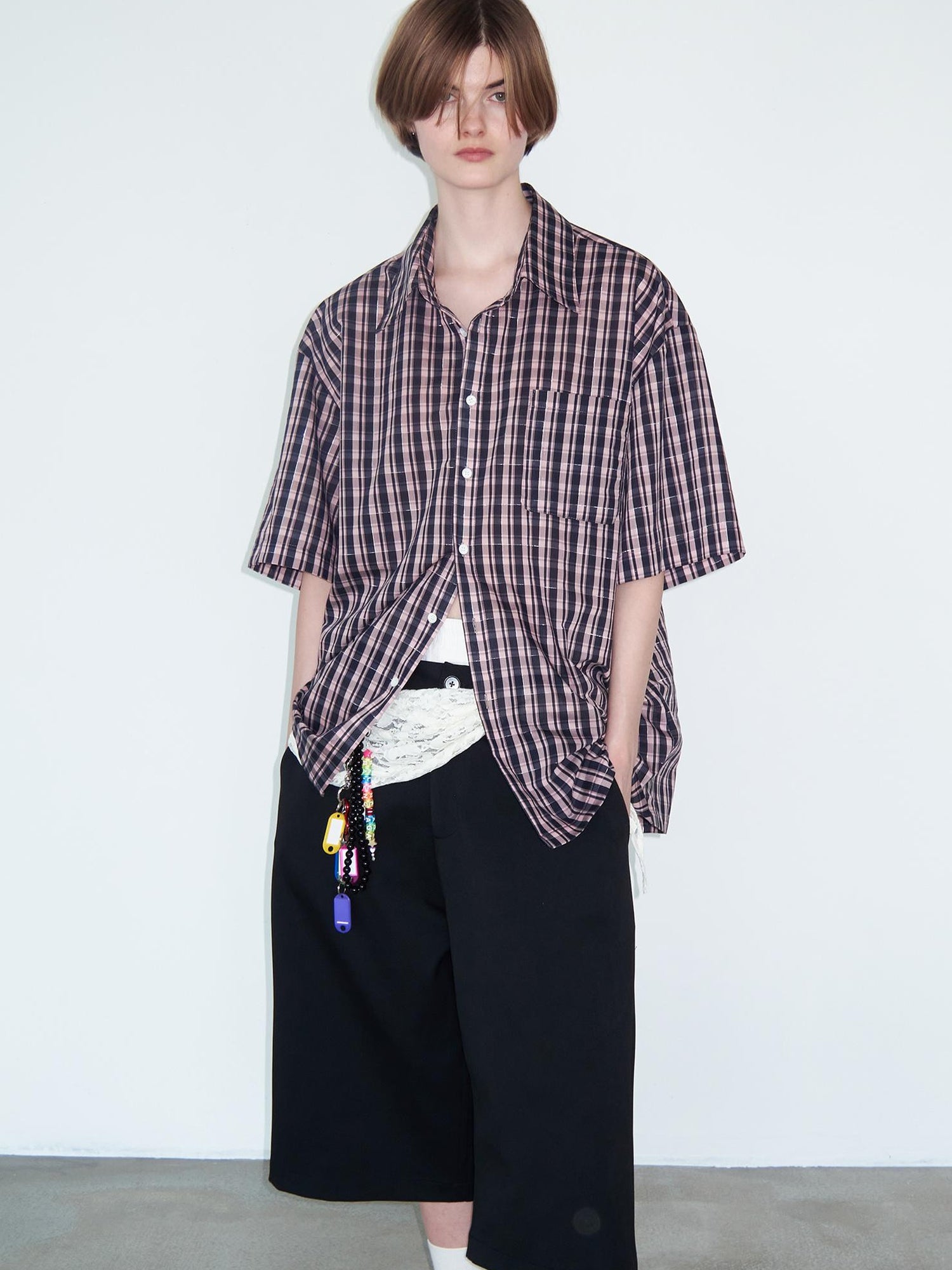 Delivery Woven Black Silver Plaid Linen Short Sleeve Shirt